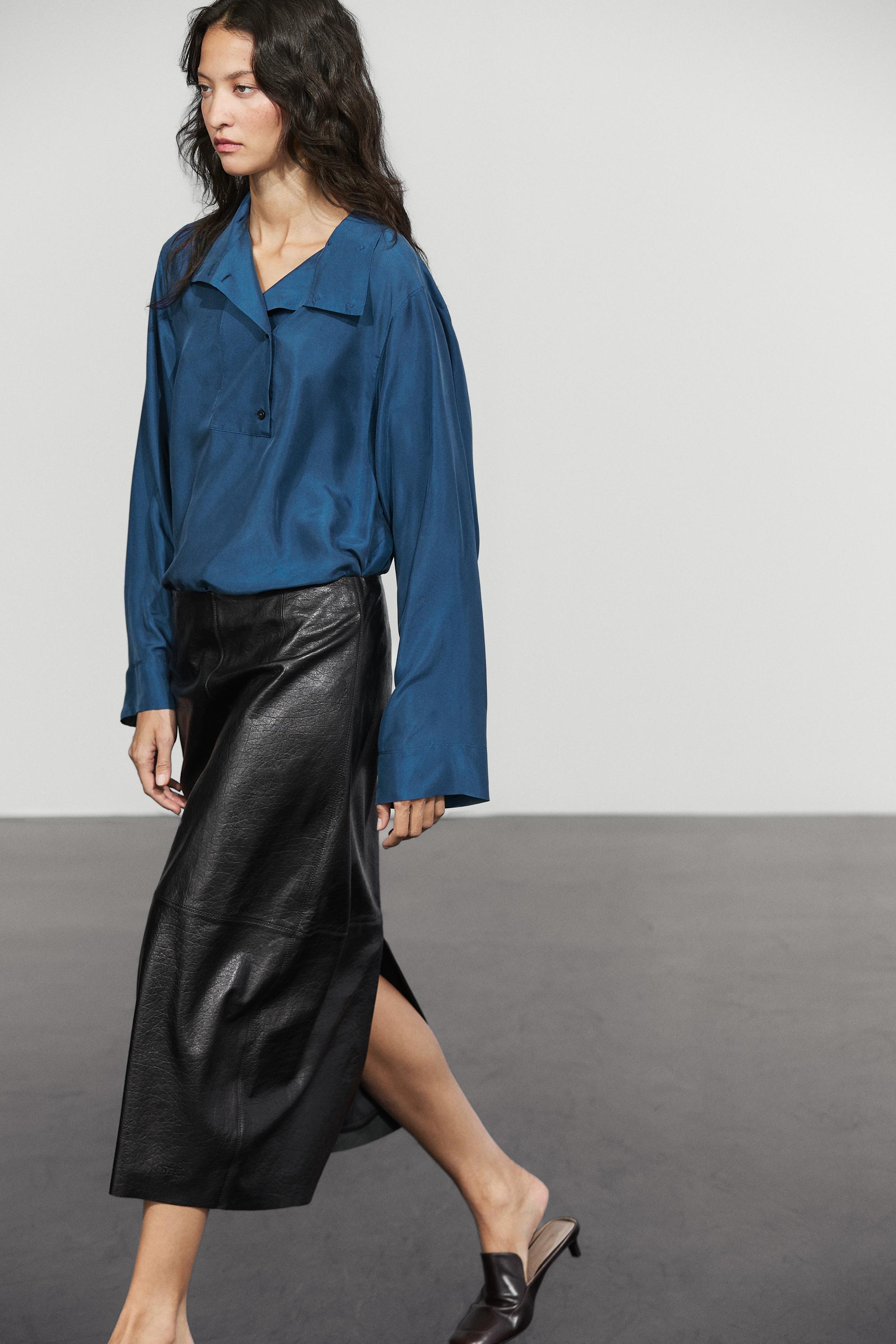 100% mulberry silk blouse with stand collar - BLUE