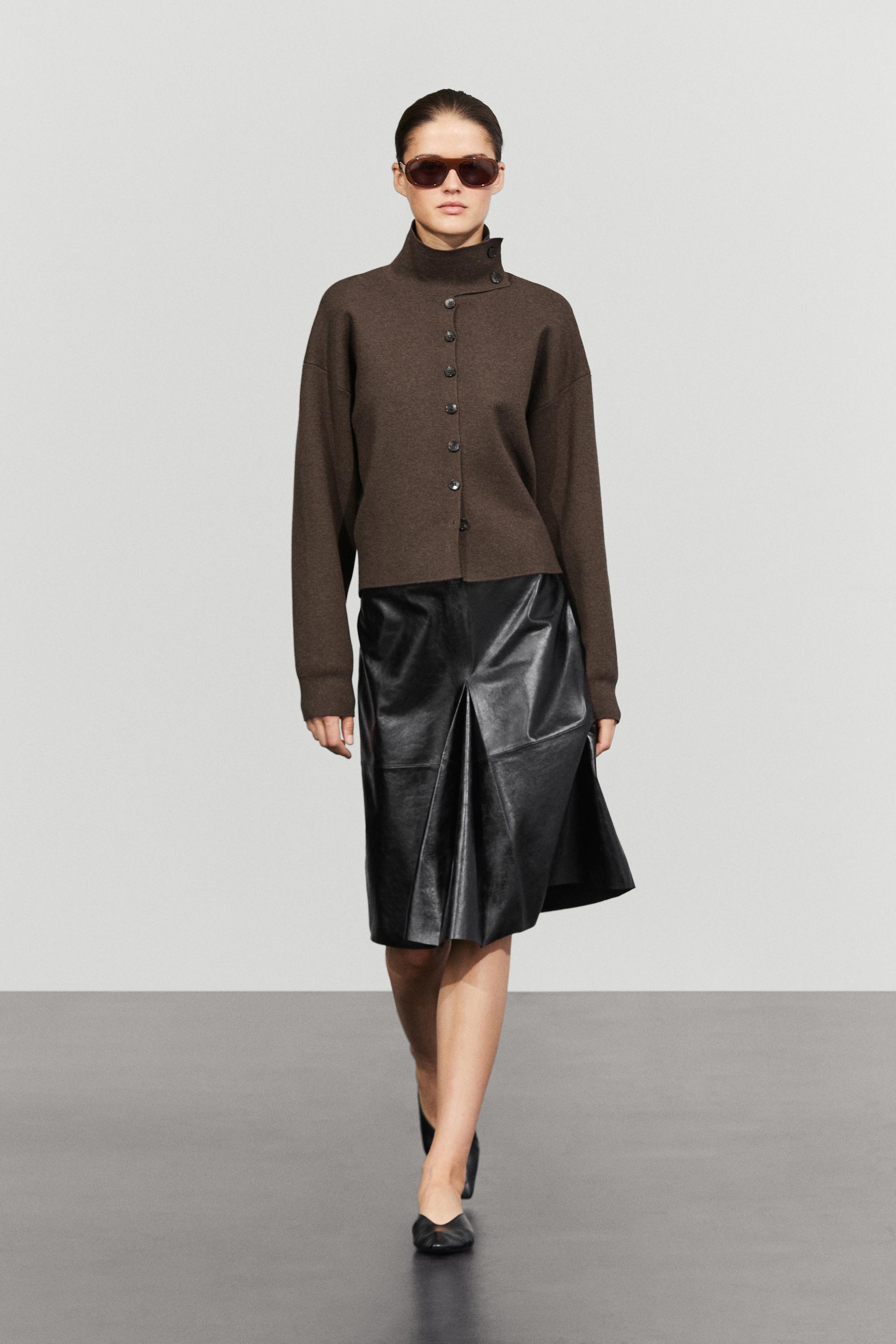 Short nappa leather skirt - BLACK