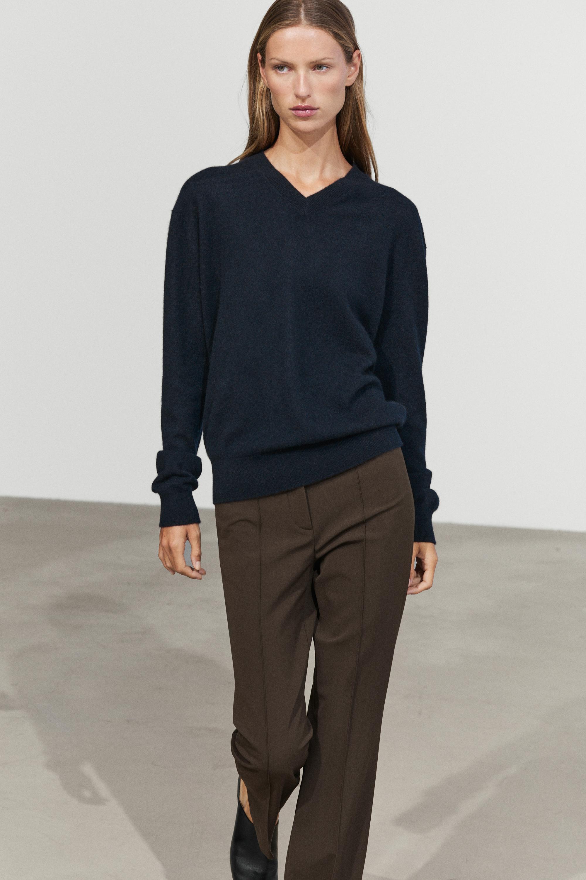 100% cashmere knit sweater - DEEP BLUE