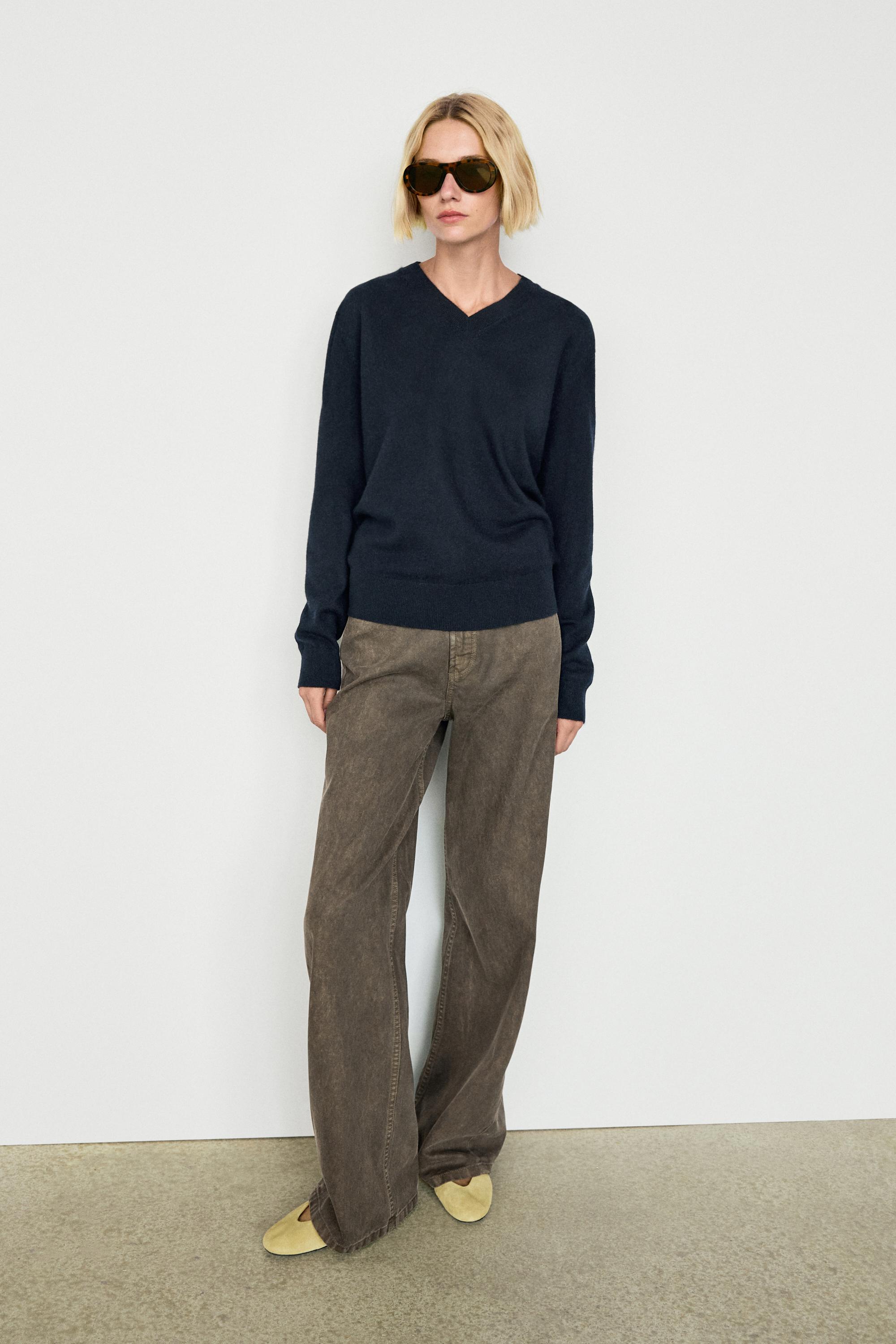100% cashmere knit sweater - DEEP BLUE