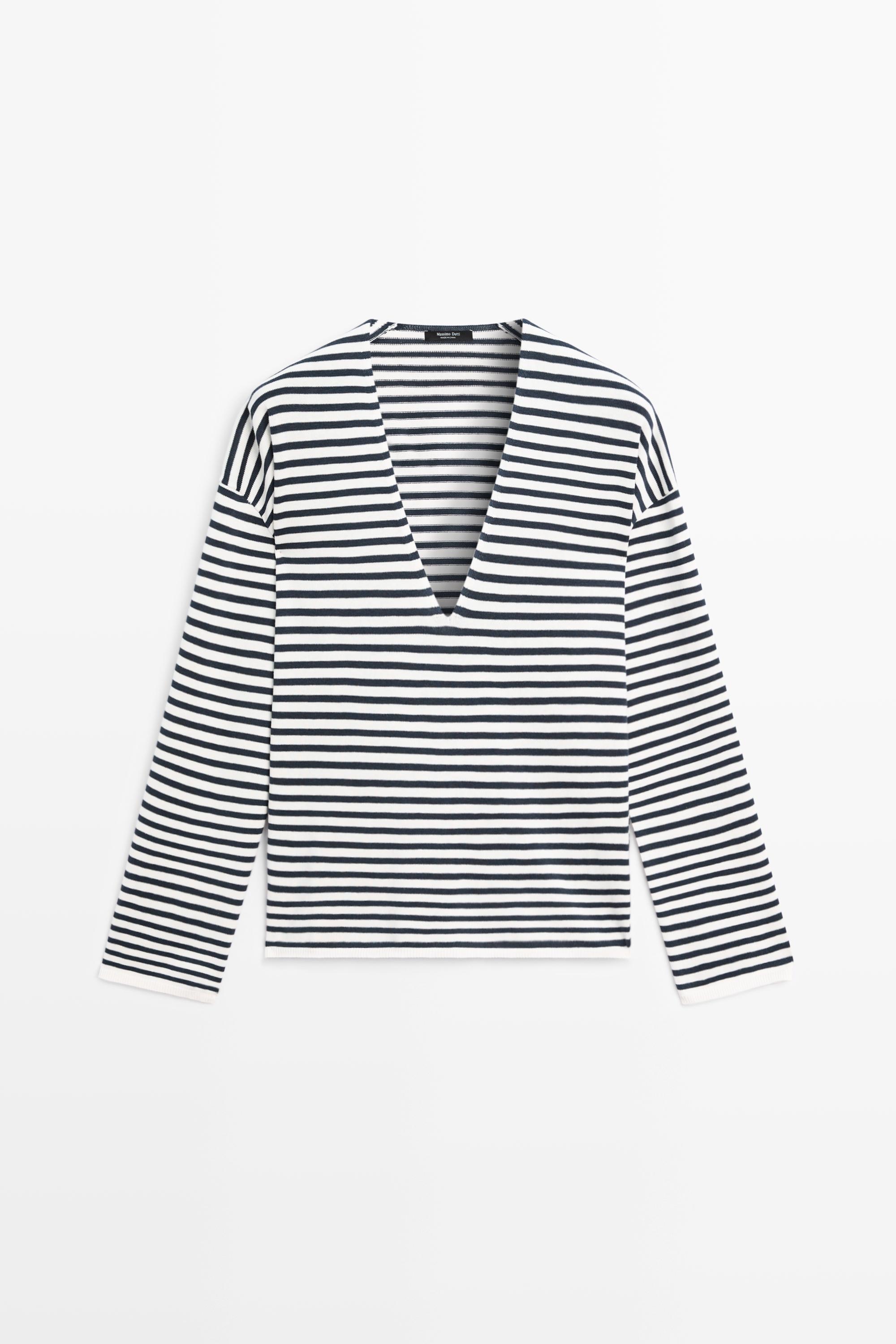 Striped V-neck knit sweater - CREAM
