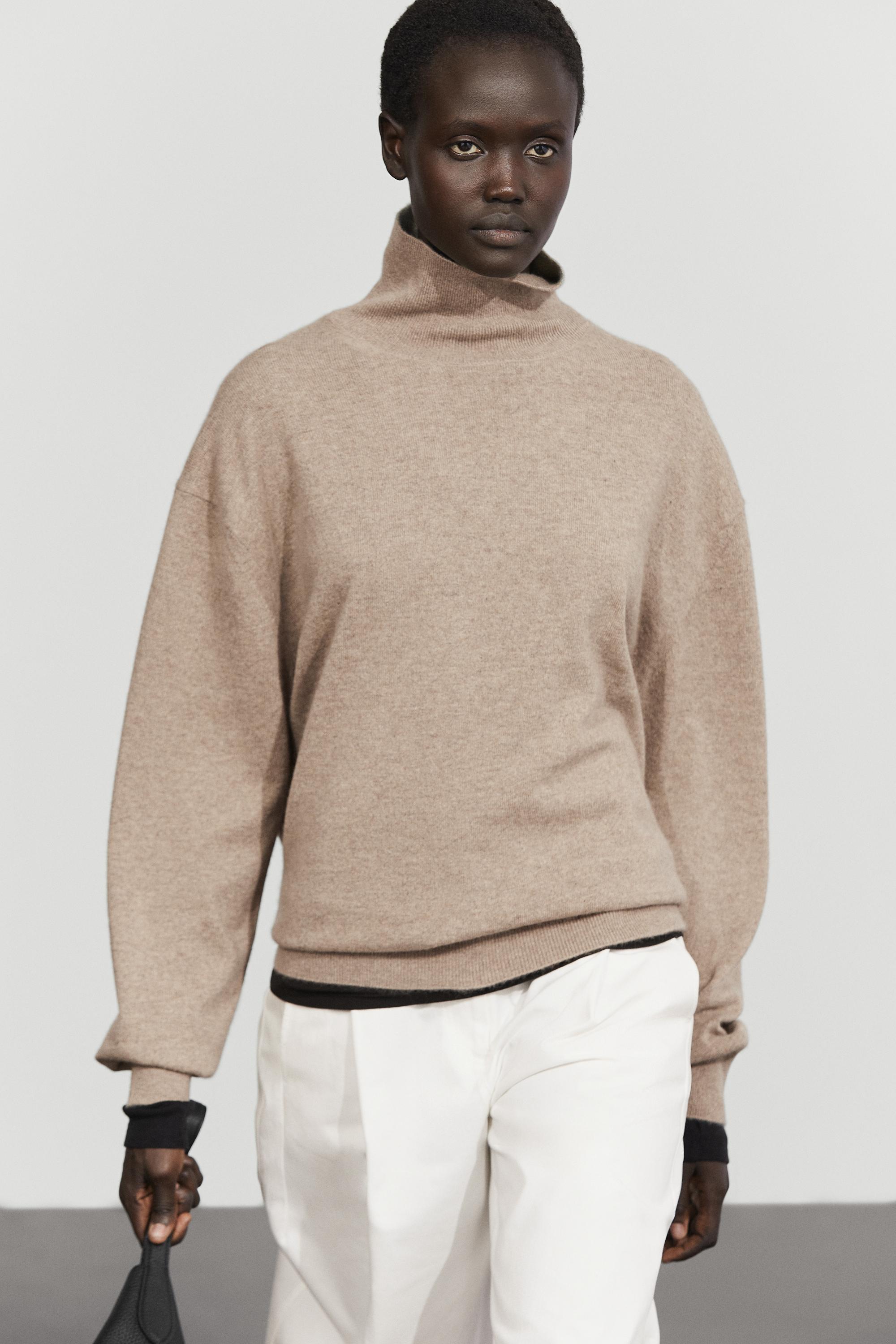100% cashmere high neck knit sweater - BEIGE