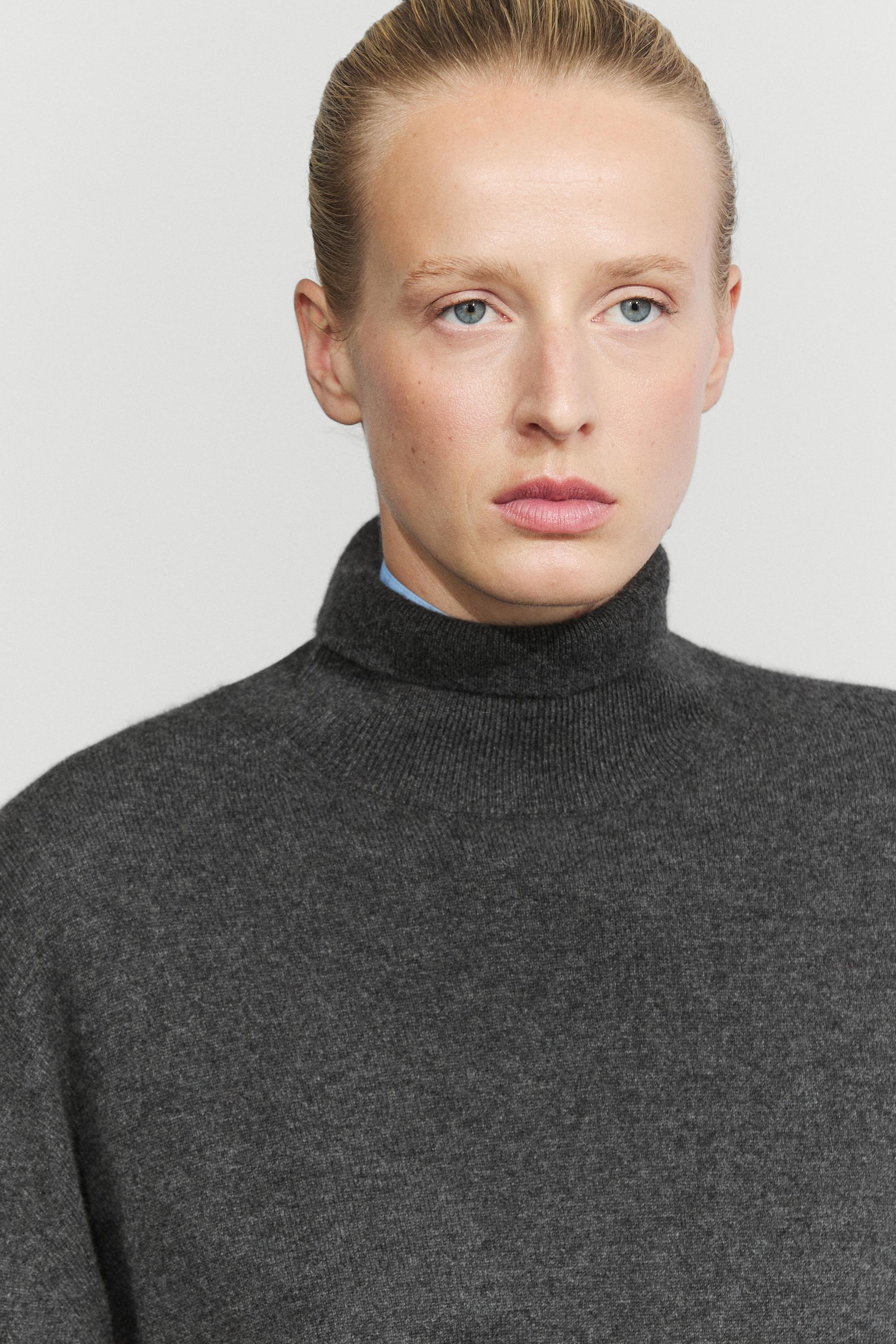 100% cashmere high neck knit sweater - ANTHRACITE GREY