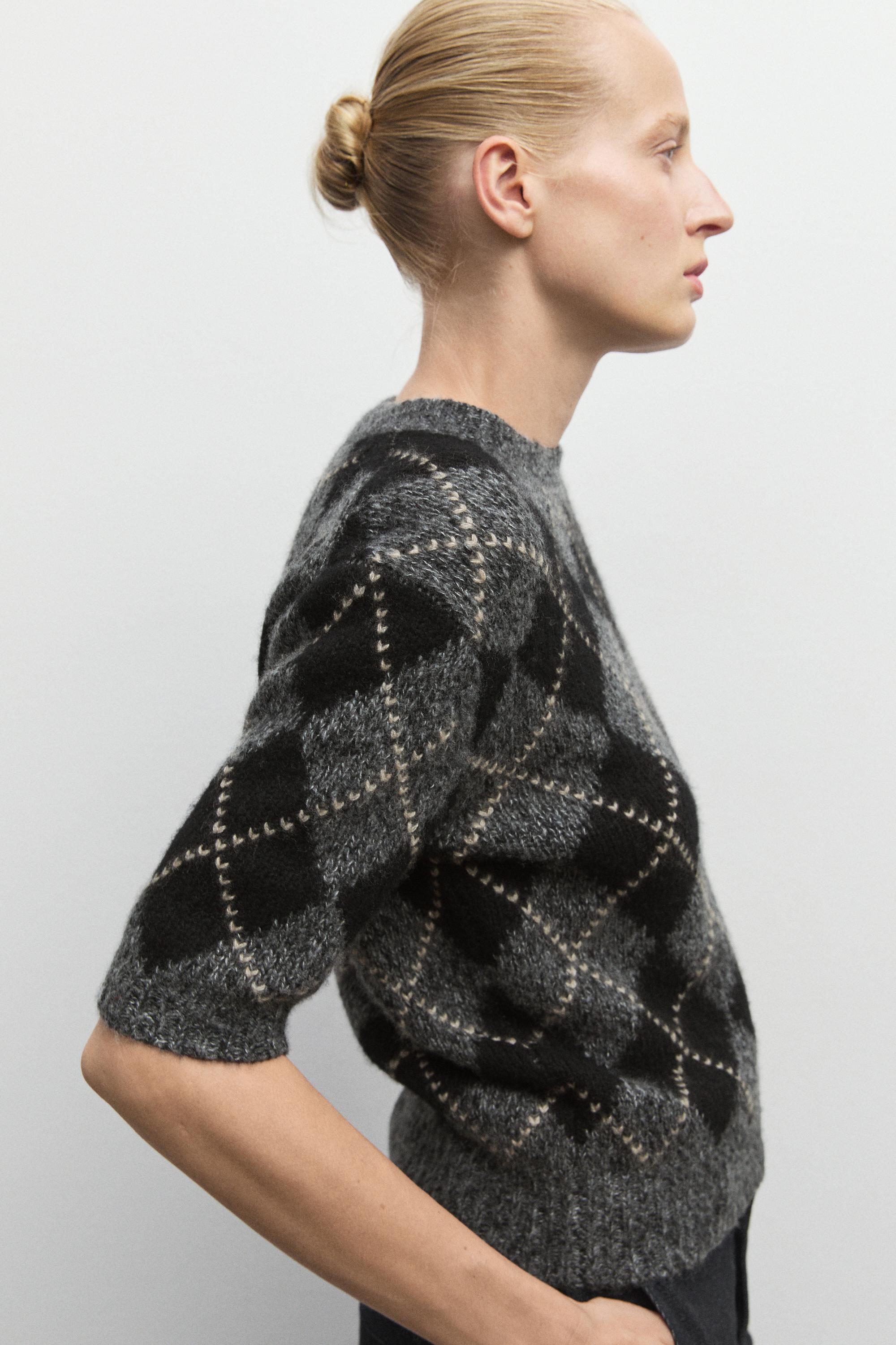 Cashmere-blend short sleeve argyle knit sweater - GREY