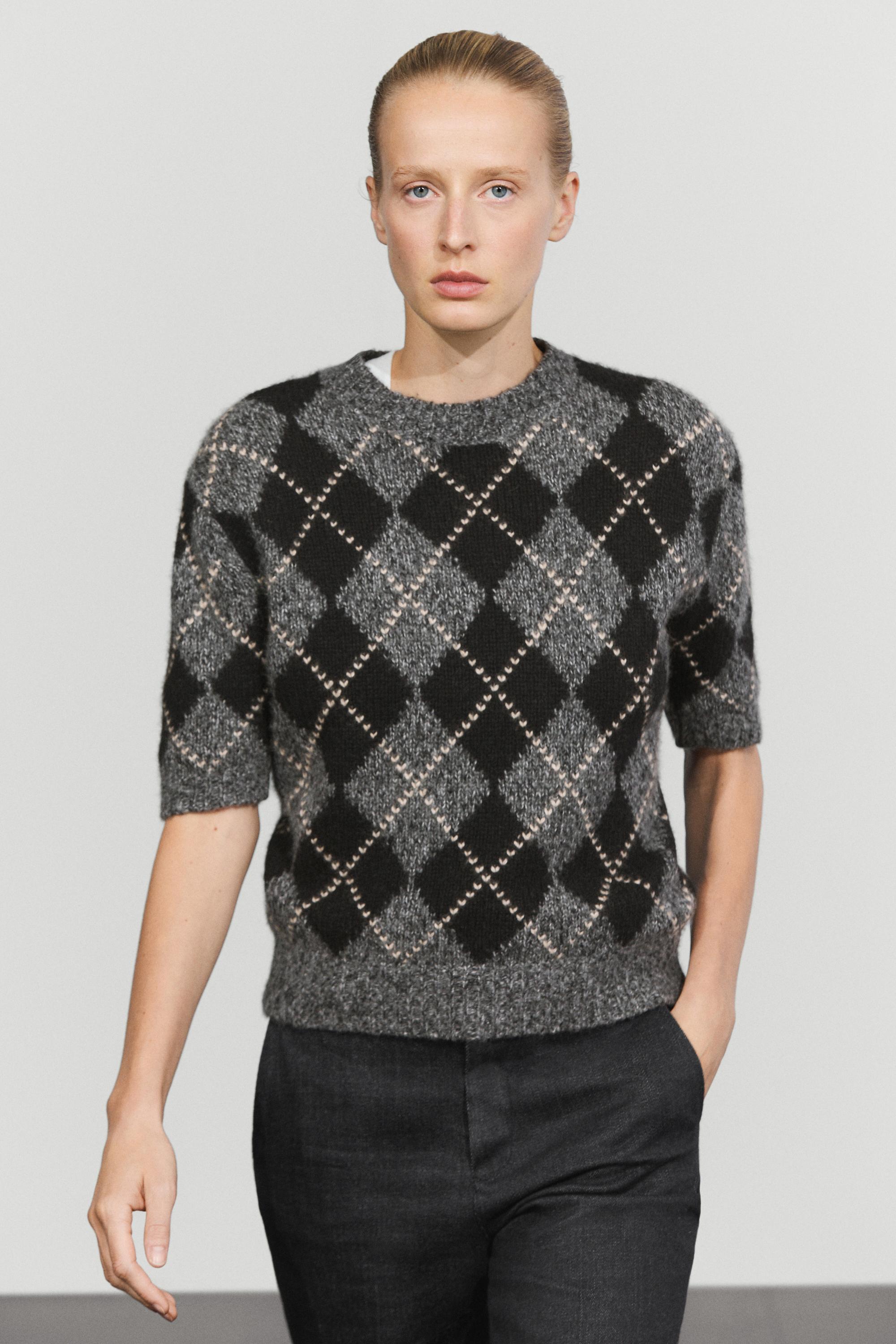 Cashmere-blend short sleeve argyle knit sweater - GREY