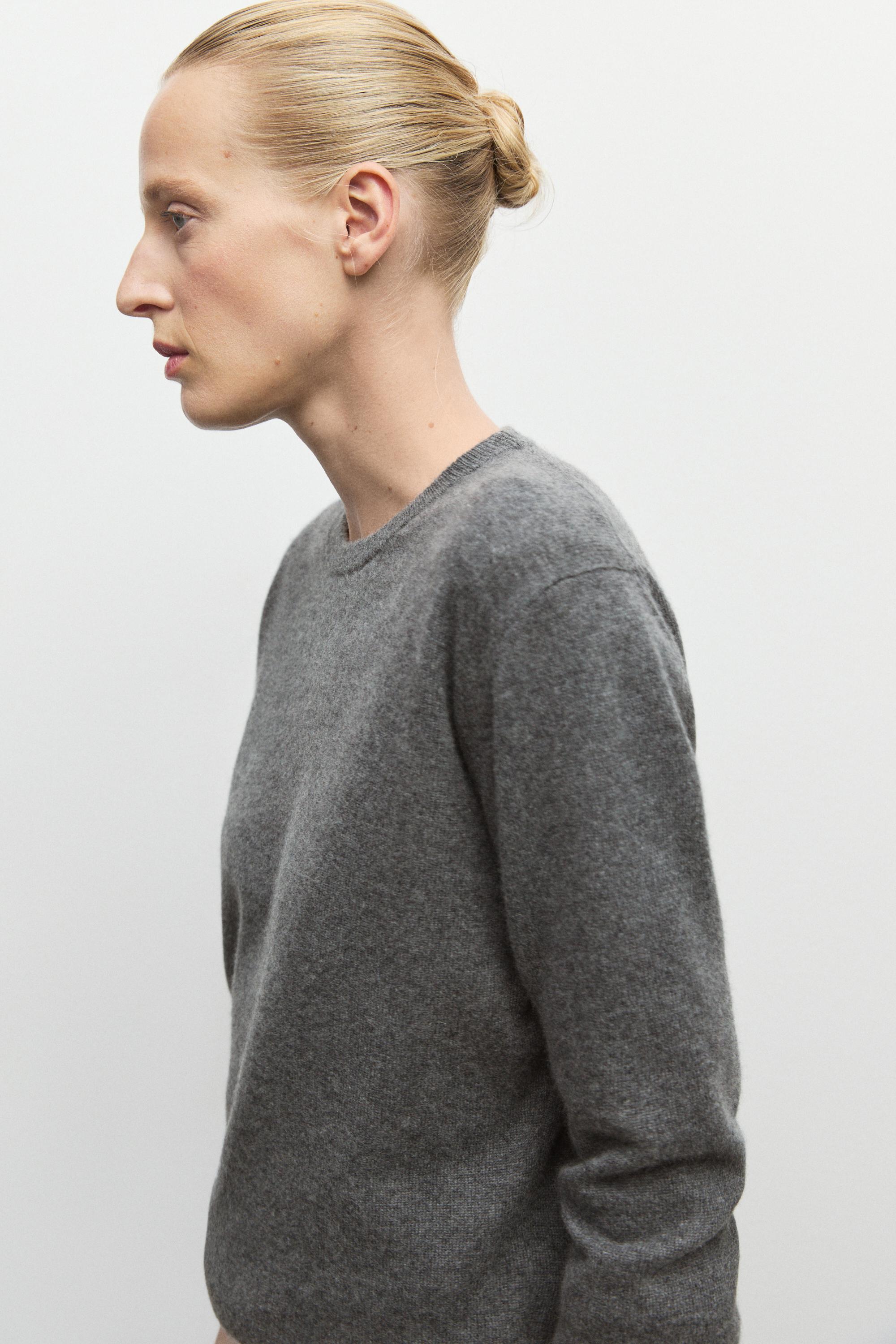 100% cashmere long sleeve sweater - GREY