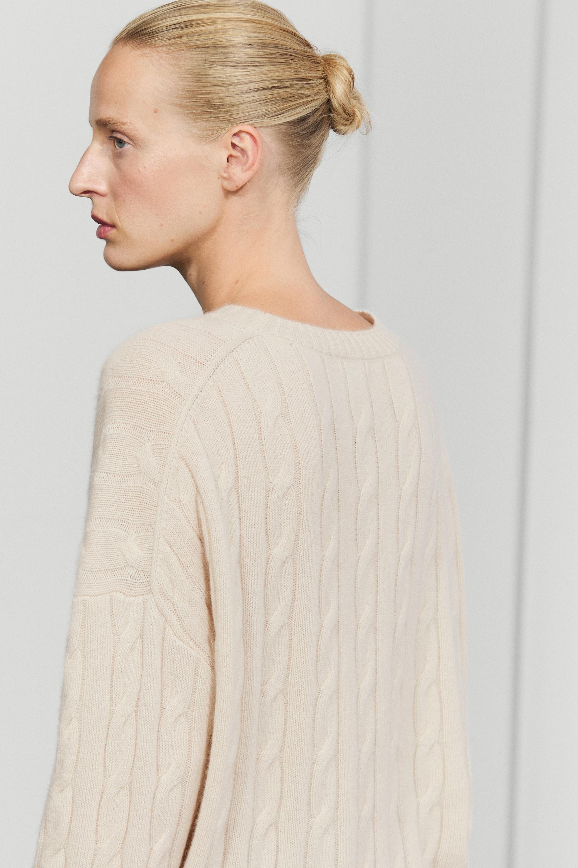 100% cashmere cable-knit sweater - BEIGE