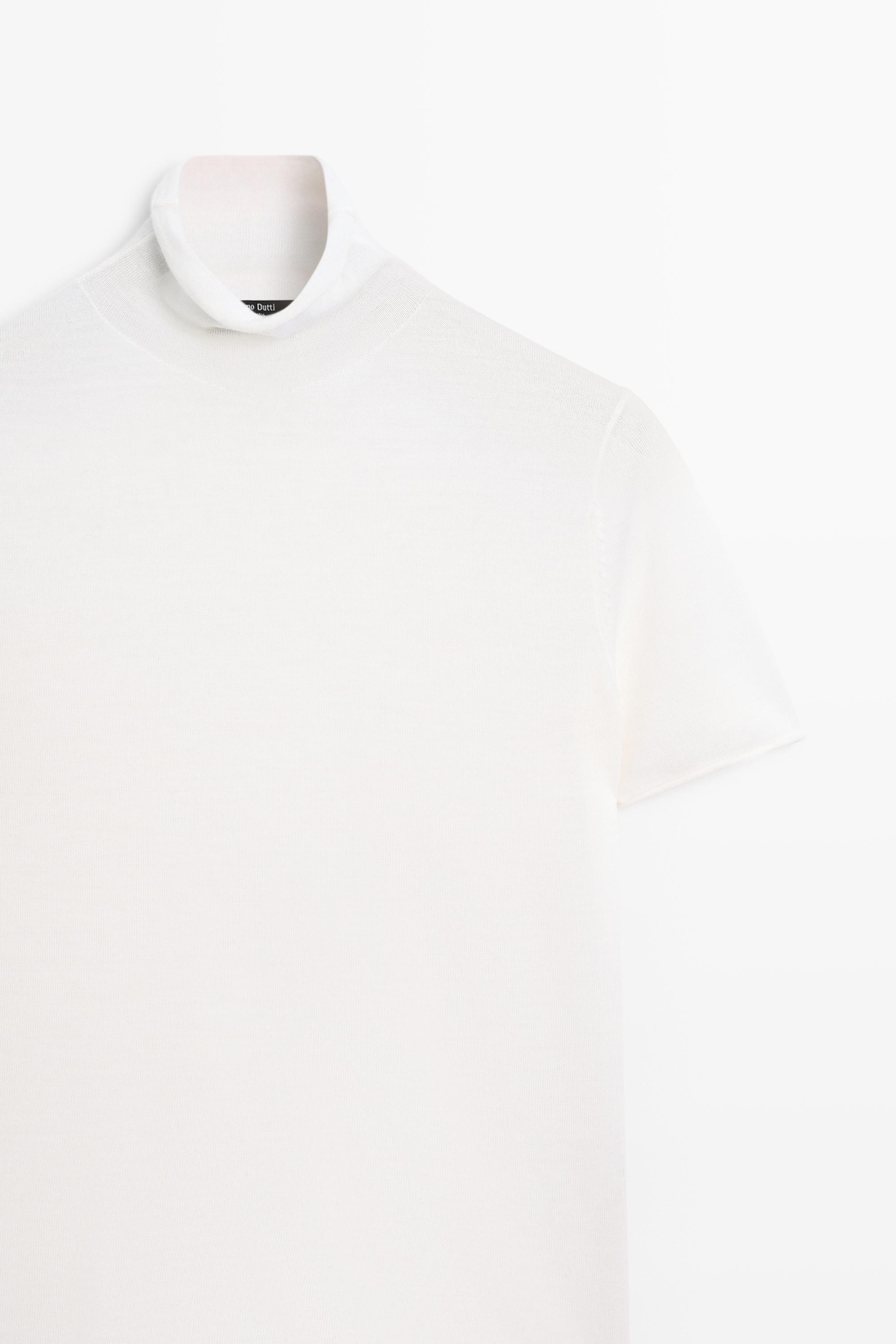Short sleeve turtleneck knit sweater - CREAM