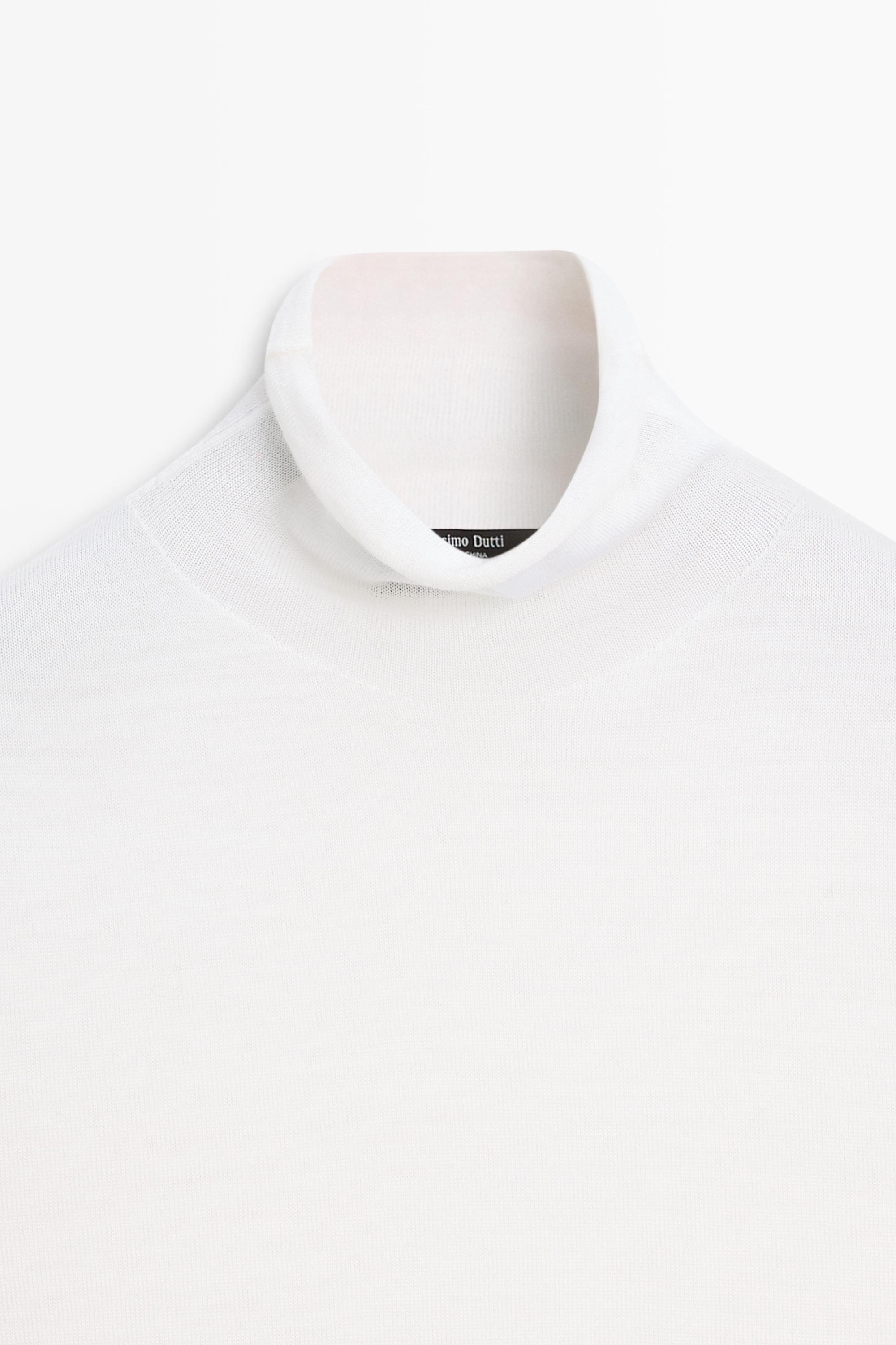 Short sleeve turtleneck knit sweater - CREAM