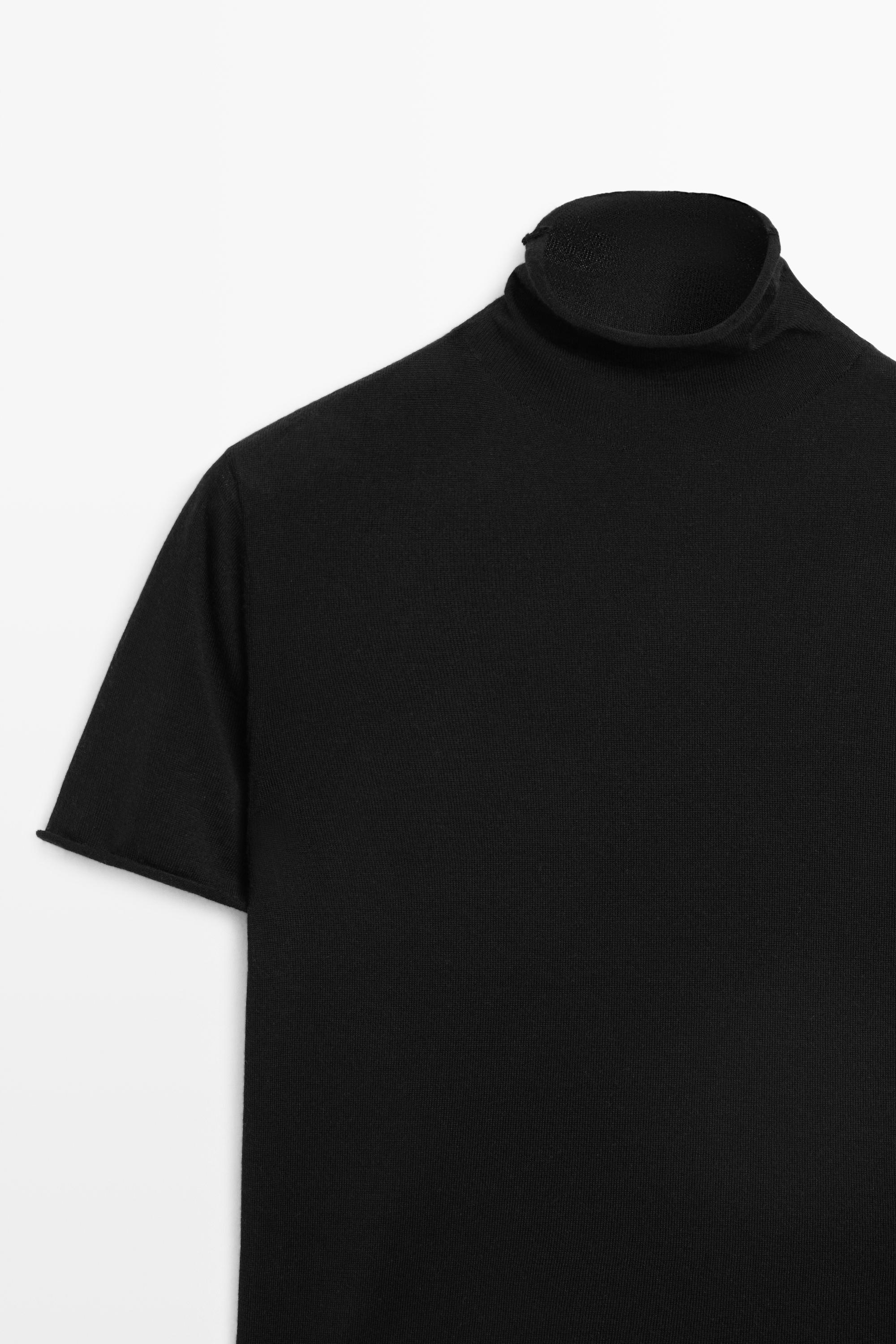 Short sleeve turtleneck knit sweater - BLACK