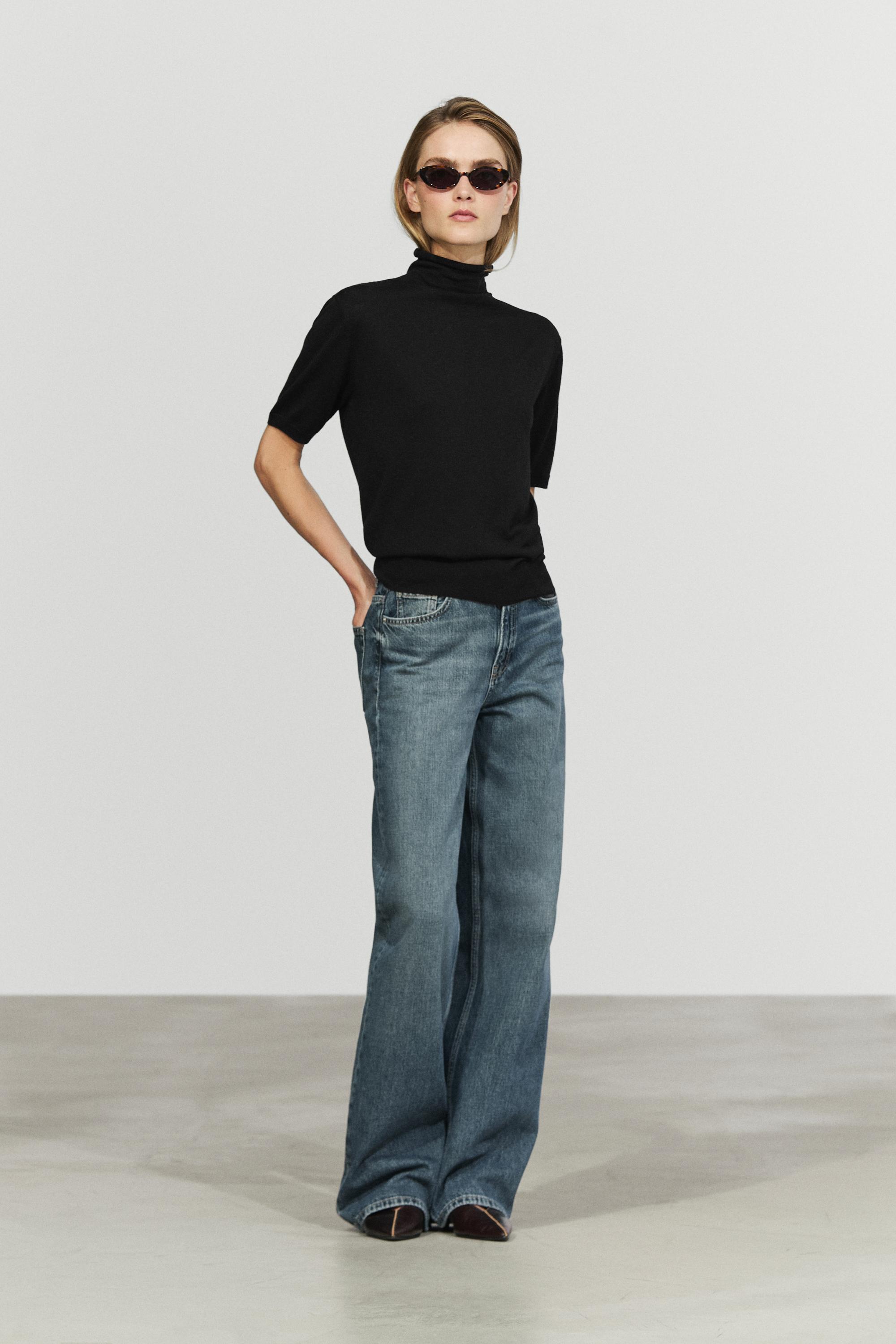 Short sleeve turtleneck knit sweater - BLACK