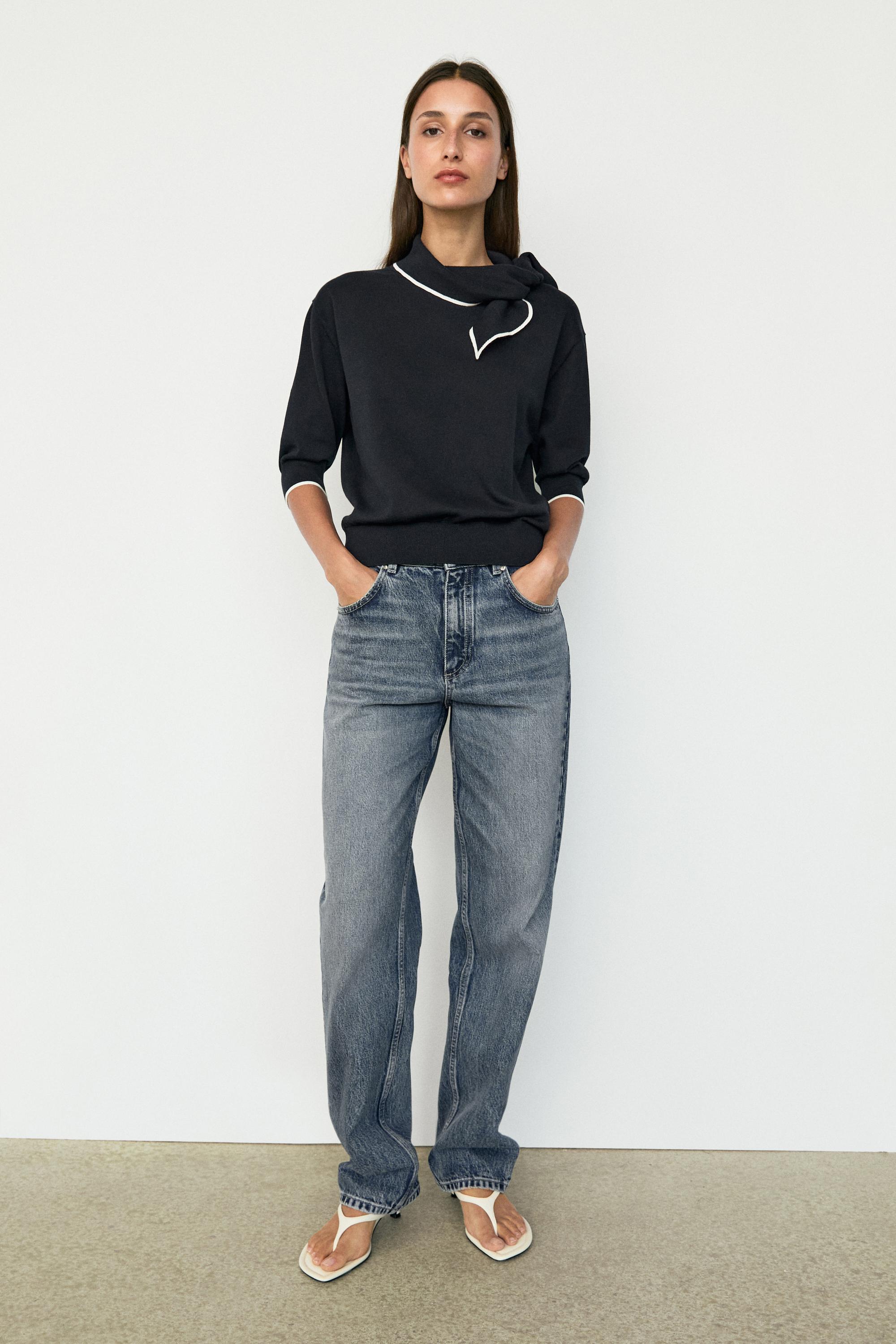 100% cotton knit sweater with scarf detail - NAVY BLUE