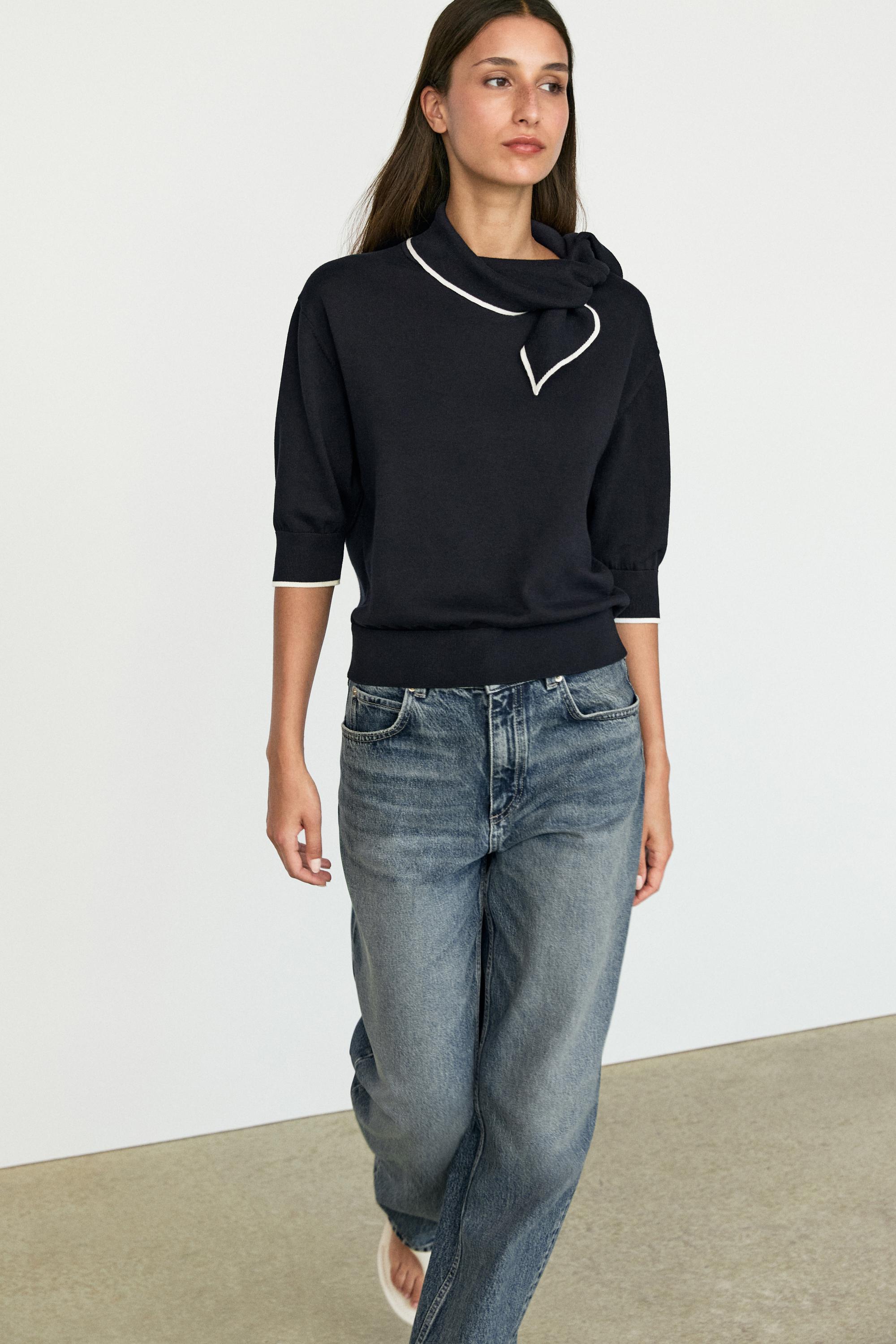 100% cotton knit sweater with scarf detail - NAVY BLUE