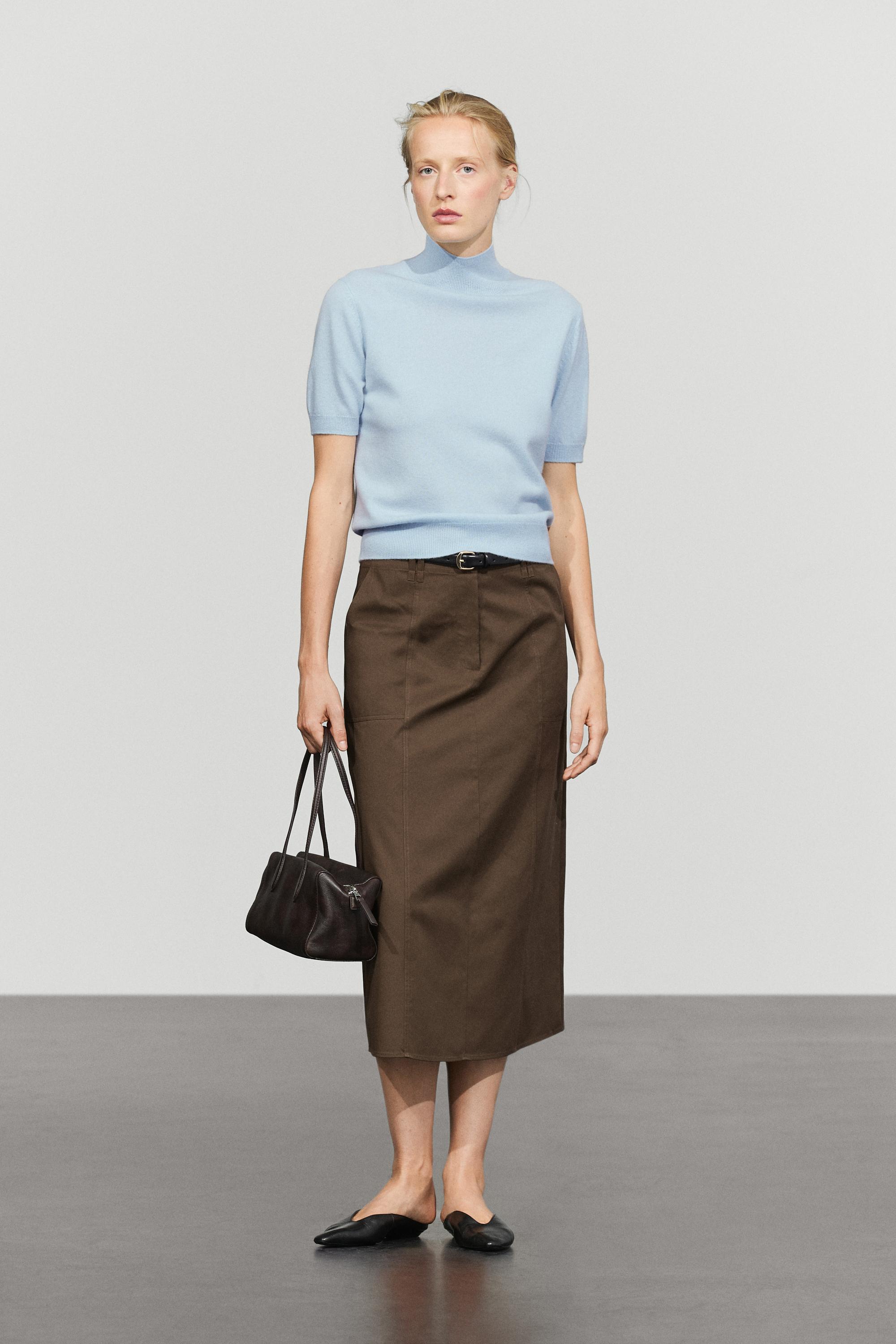 Wool-cashmere blend short sleeve knit sweater - SKY BLUE