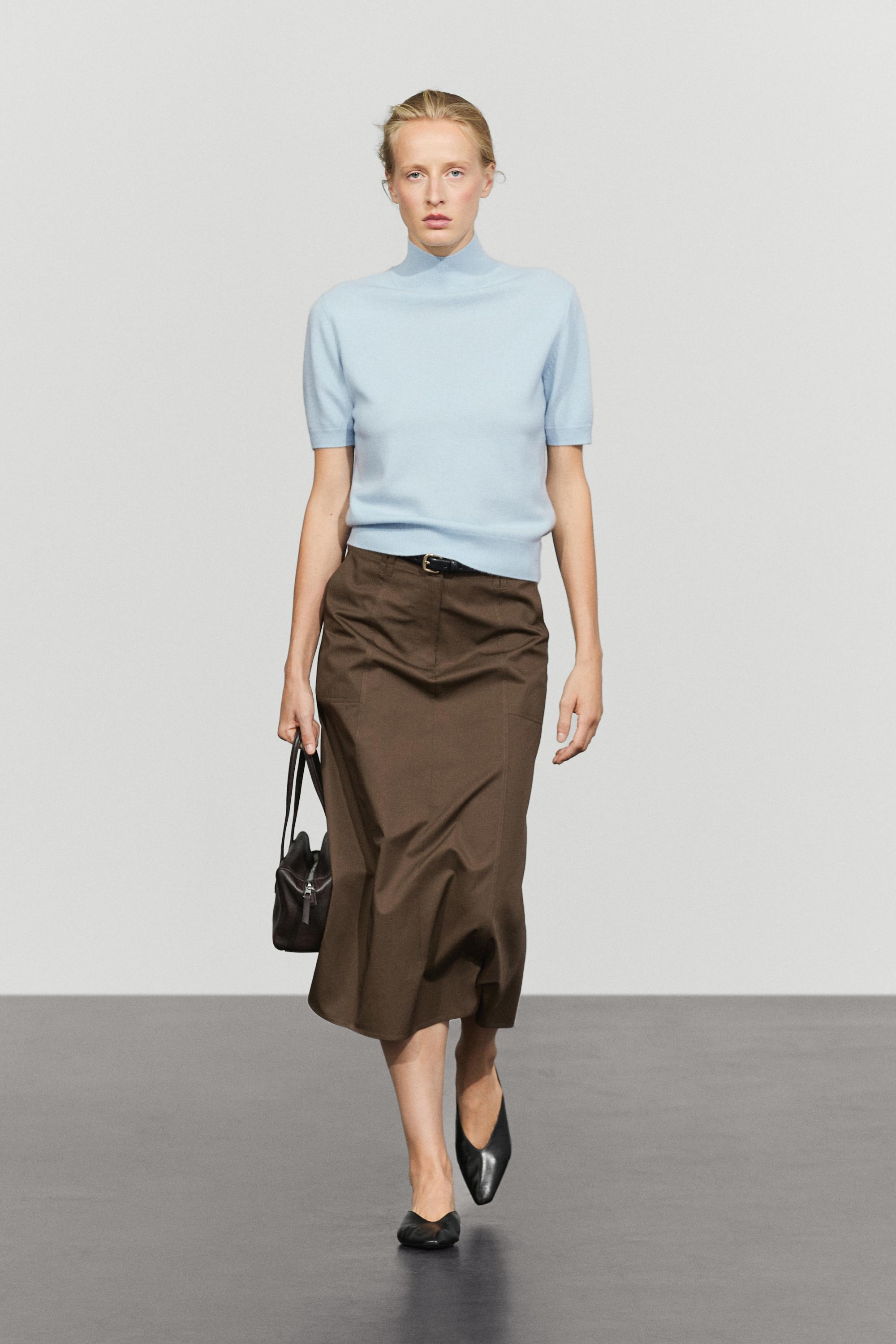Wool-cashmere blend short sleeve knit sweater - SKY BLUE