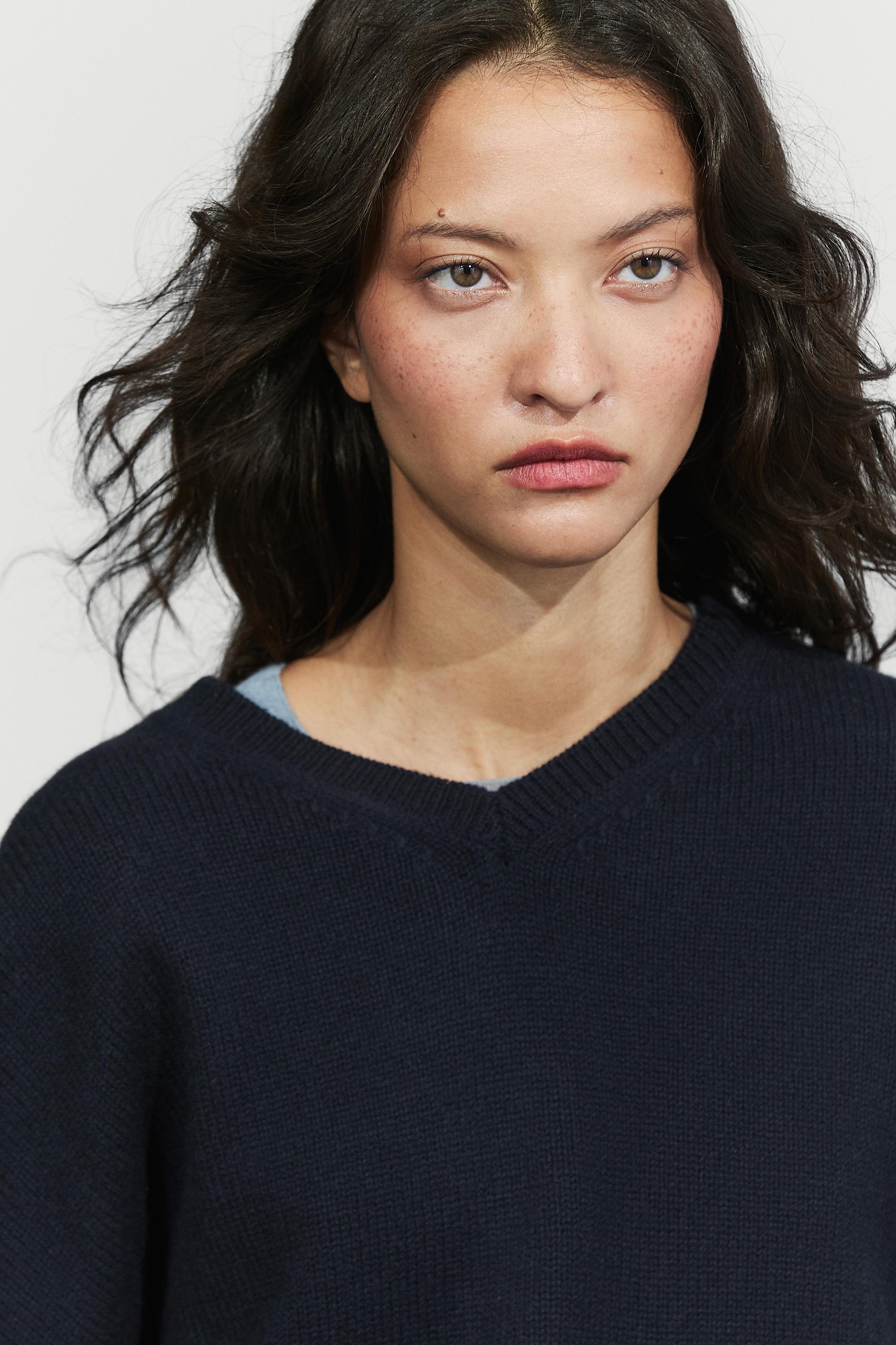 100% wool oversize knit sweater - Dark Blue
