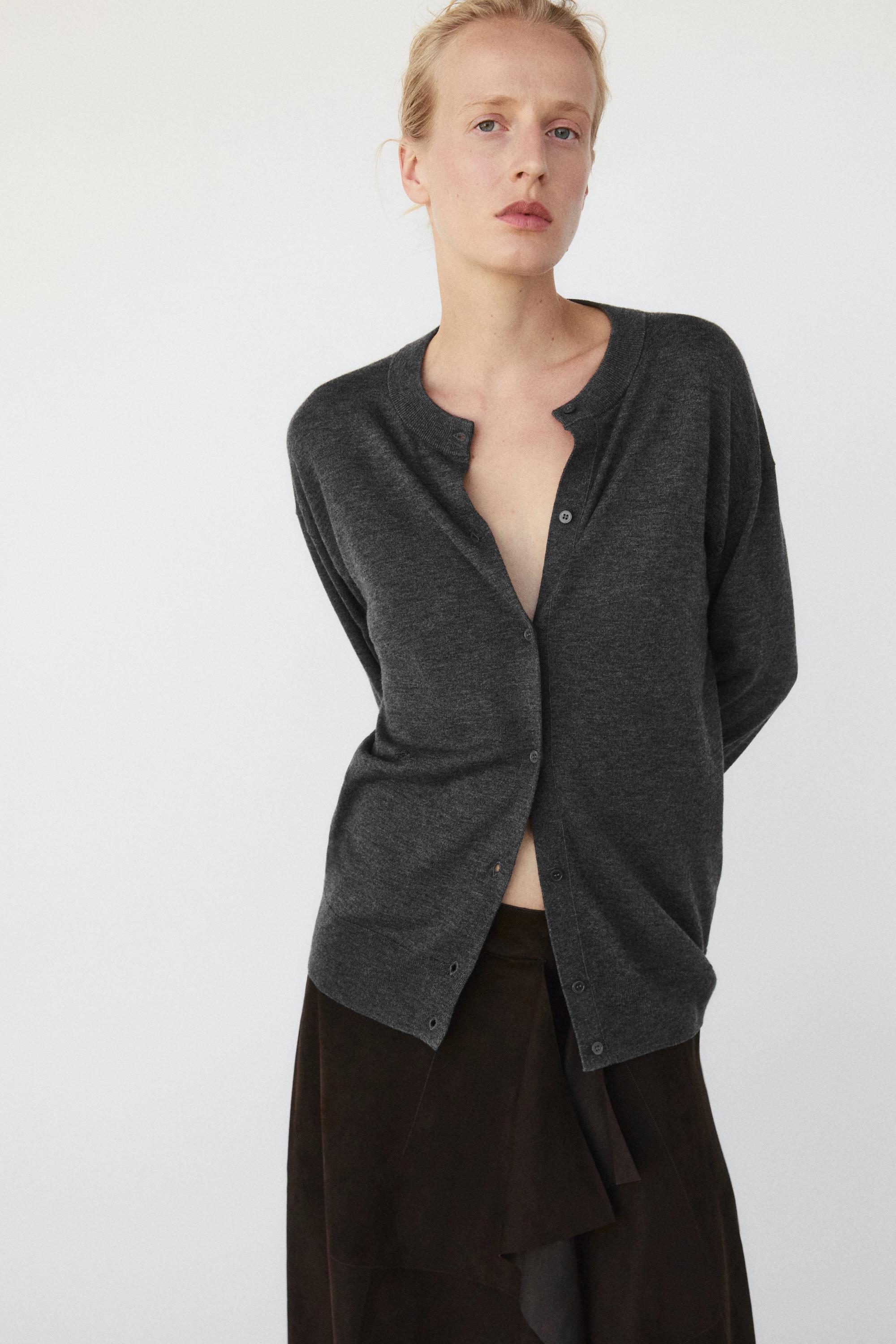 Long knit buttoned cardigan - MEDIUM GREY