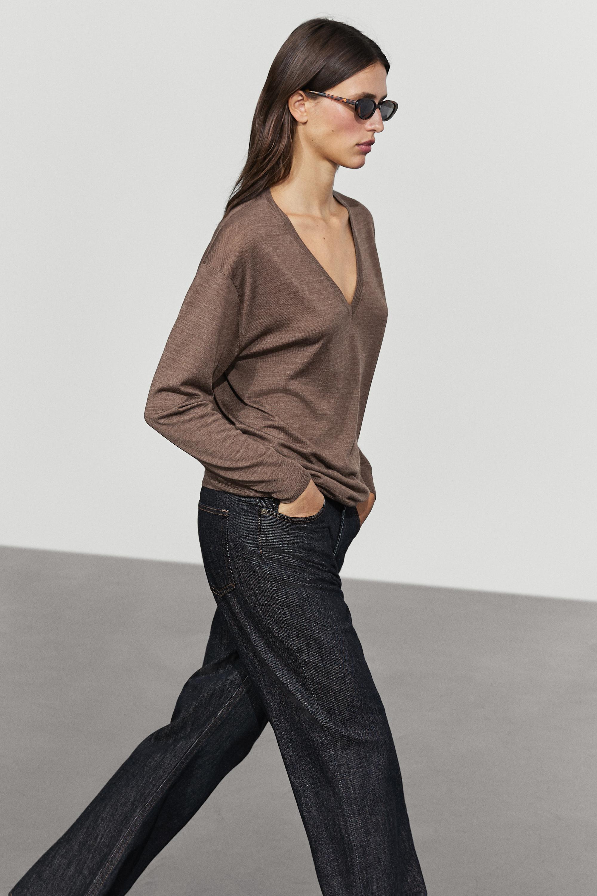 100% wool V-neck knit sweater - BROWN