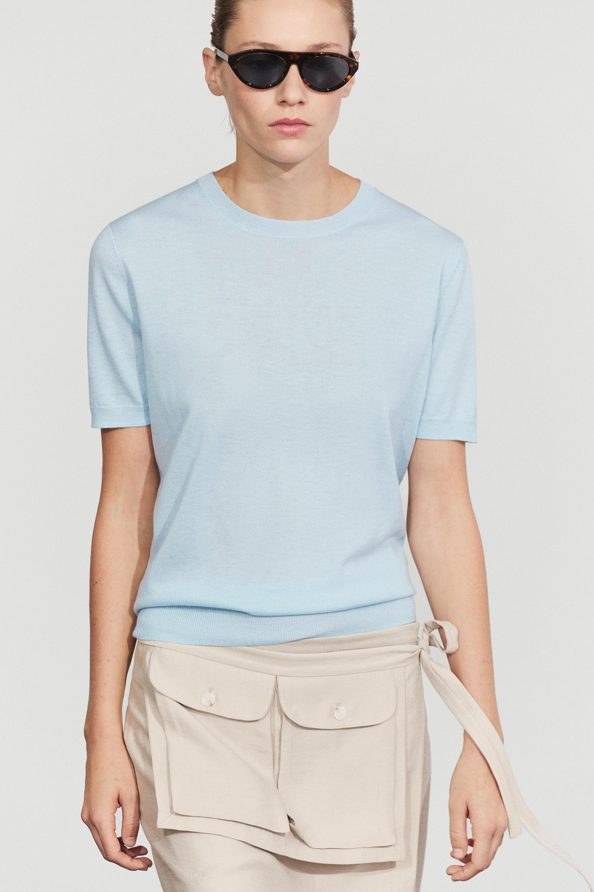 Short-sleeve fine-knit sweater - Light blue