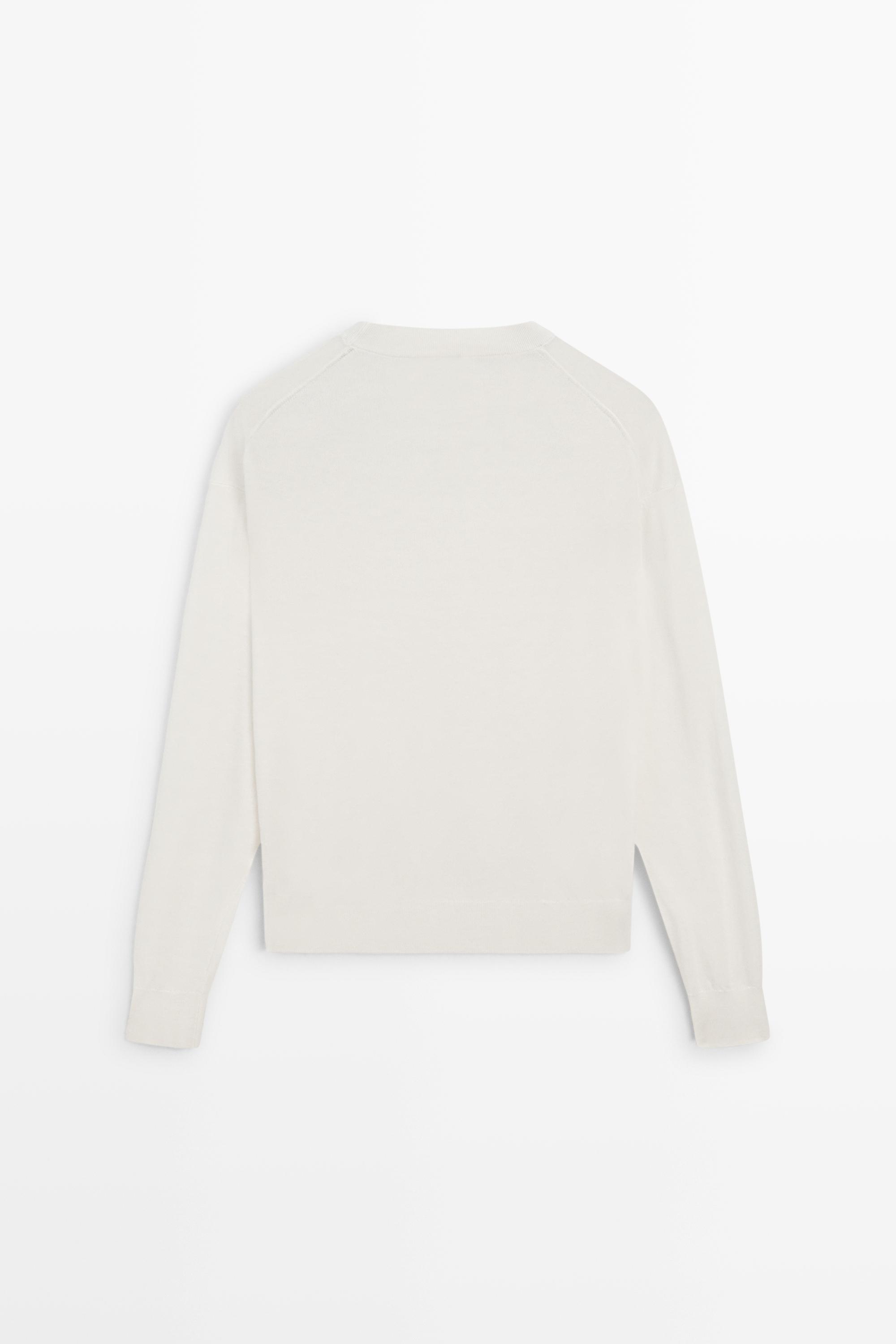 Fine knit round neck sweater - CREAM