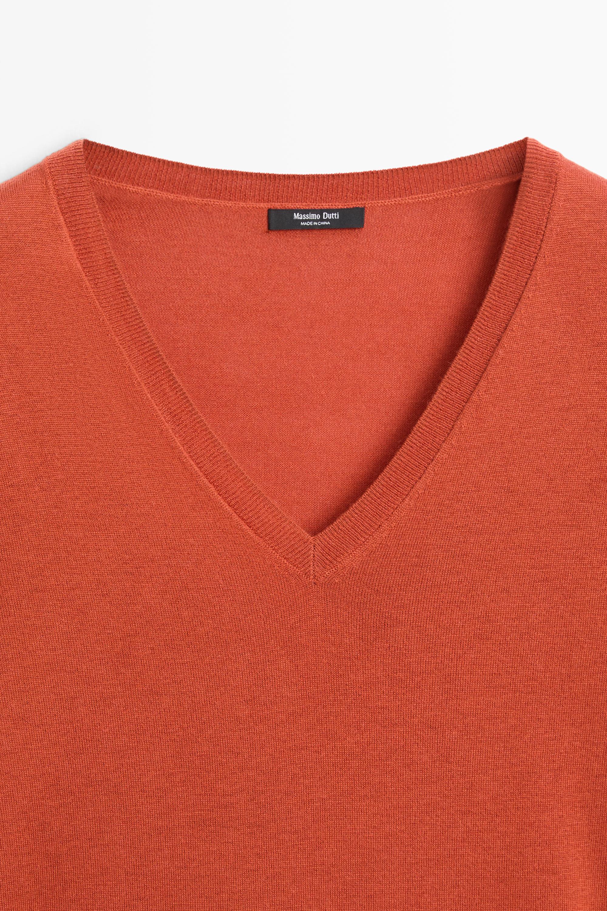 V-neck knit sweater - BURNT ORANGE