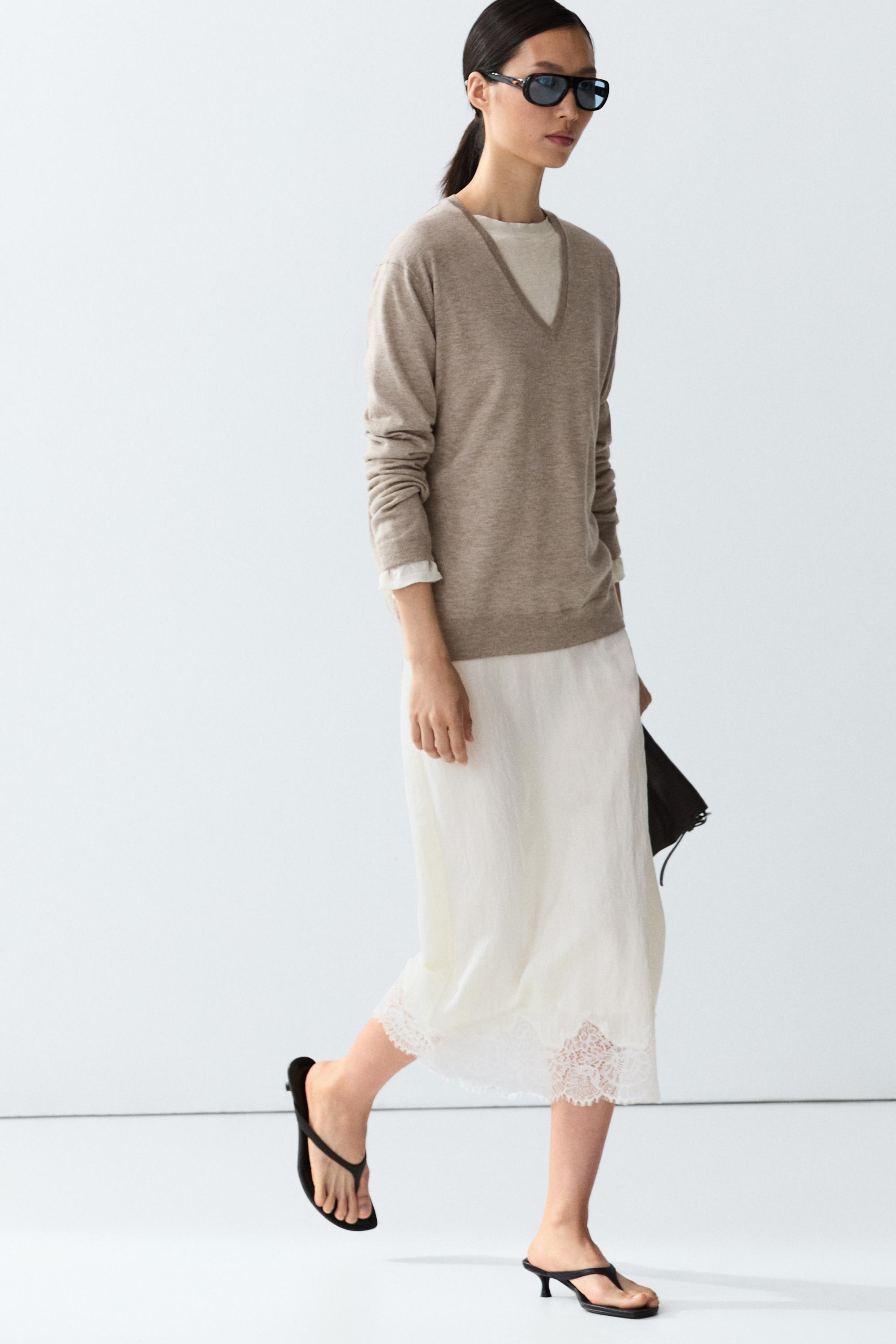 V-neck knit sweater - MINK