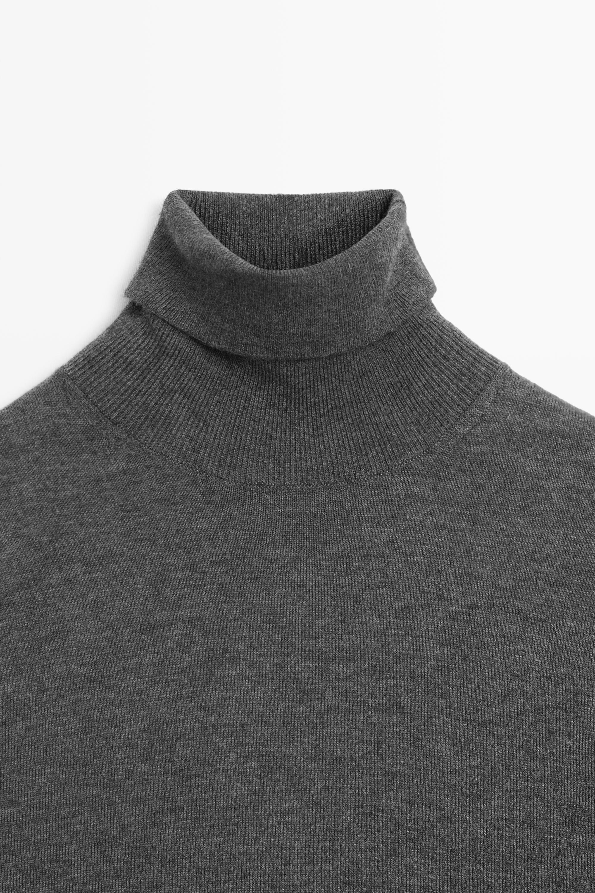 Wool-blend turtleneck knit sweater - GREY