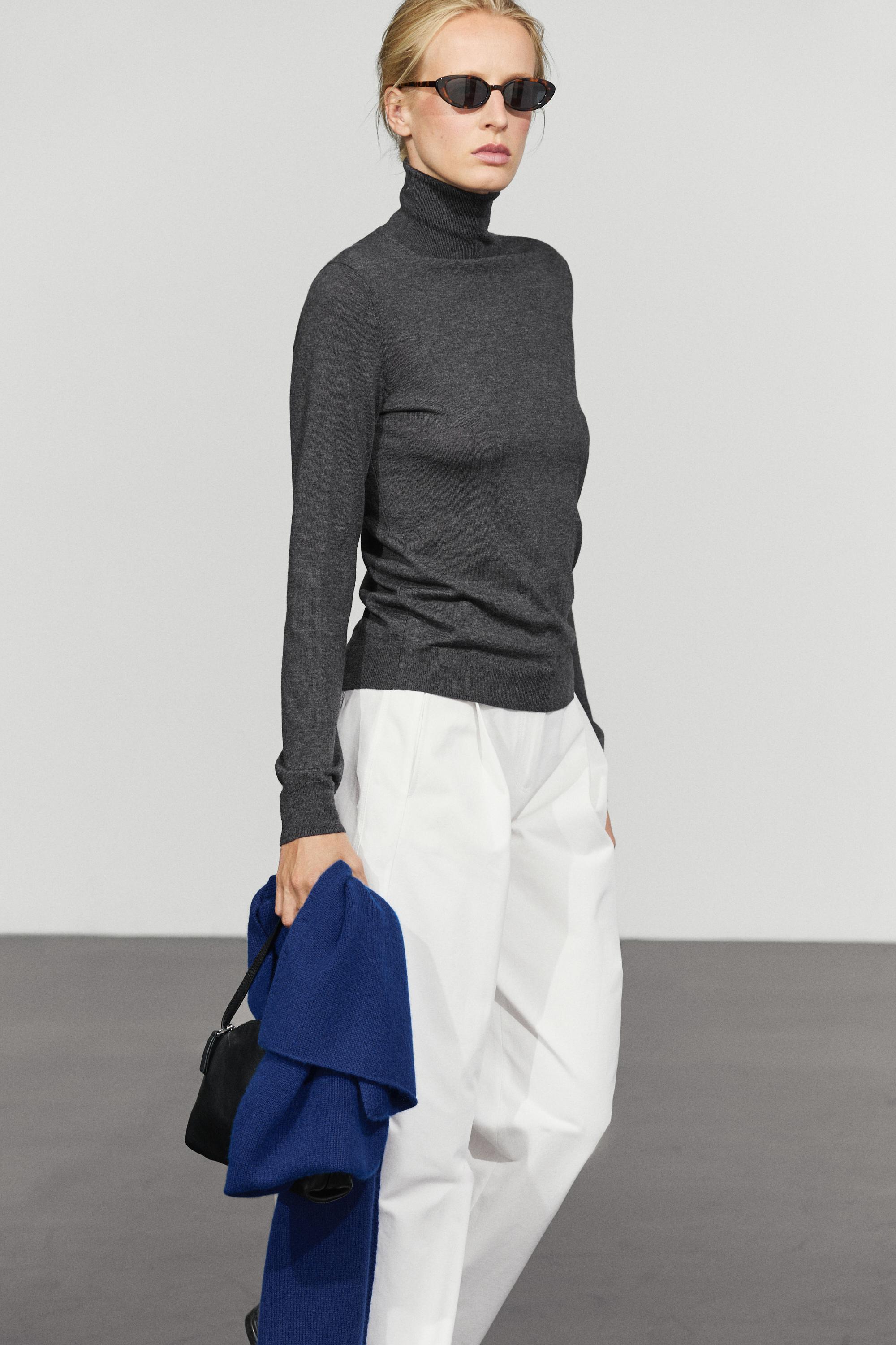 Wool-blend turtleneck knit sweater - GREY
