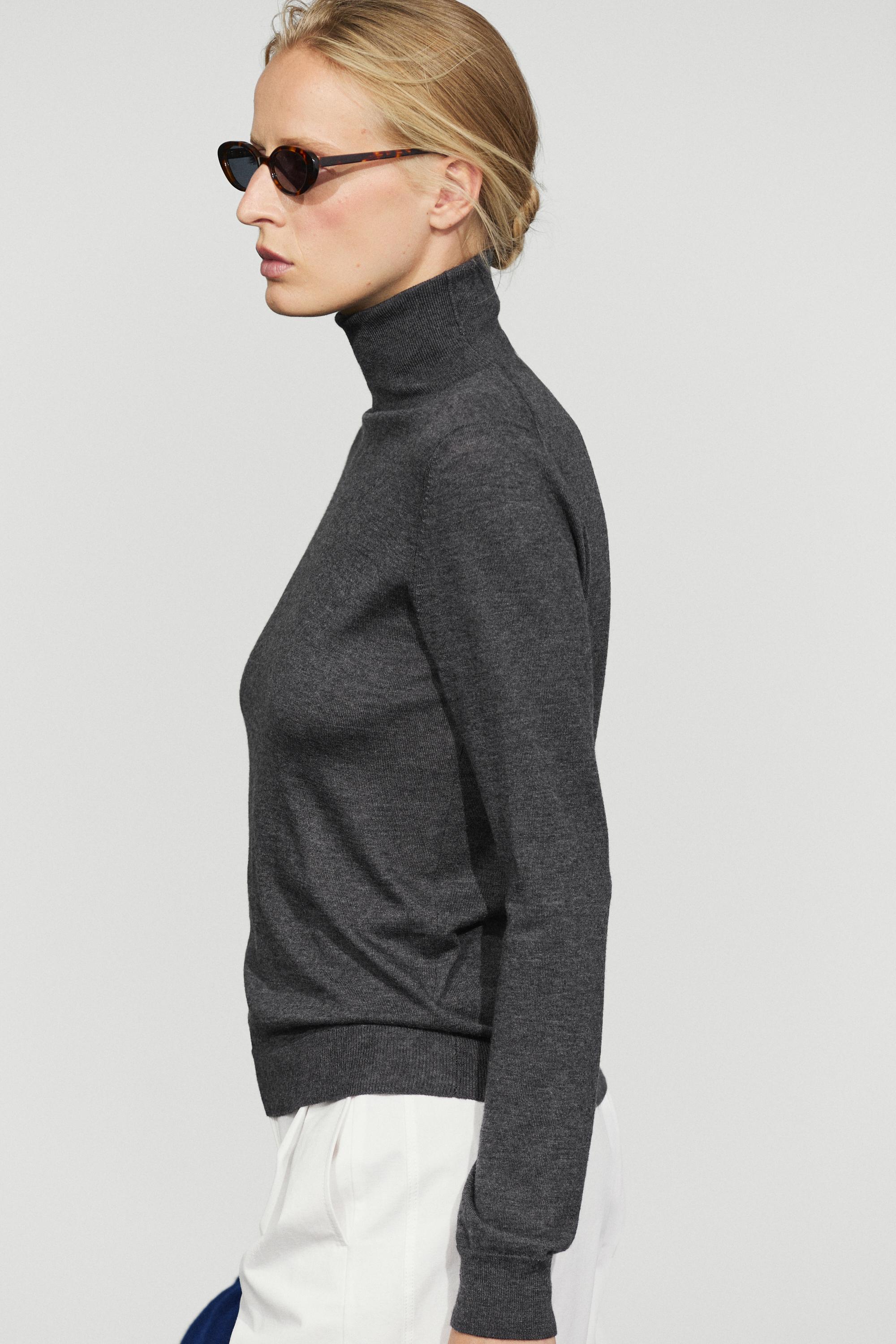 Wool-blend turtleneck knit sweater - GREY