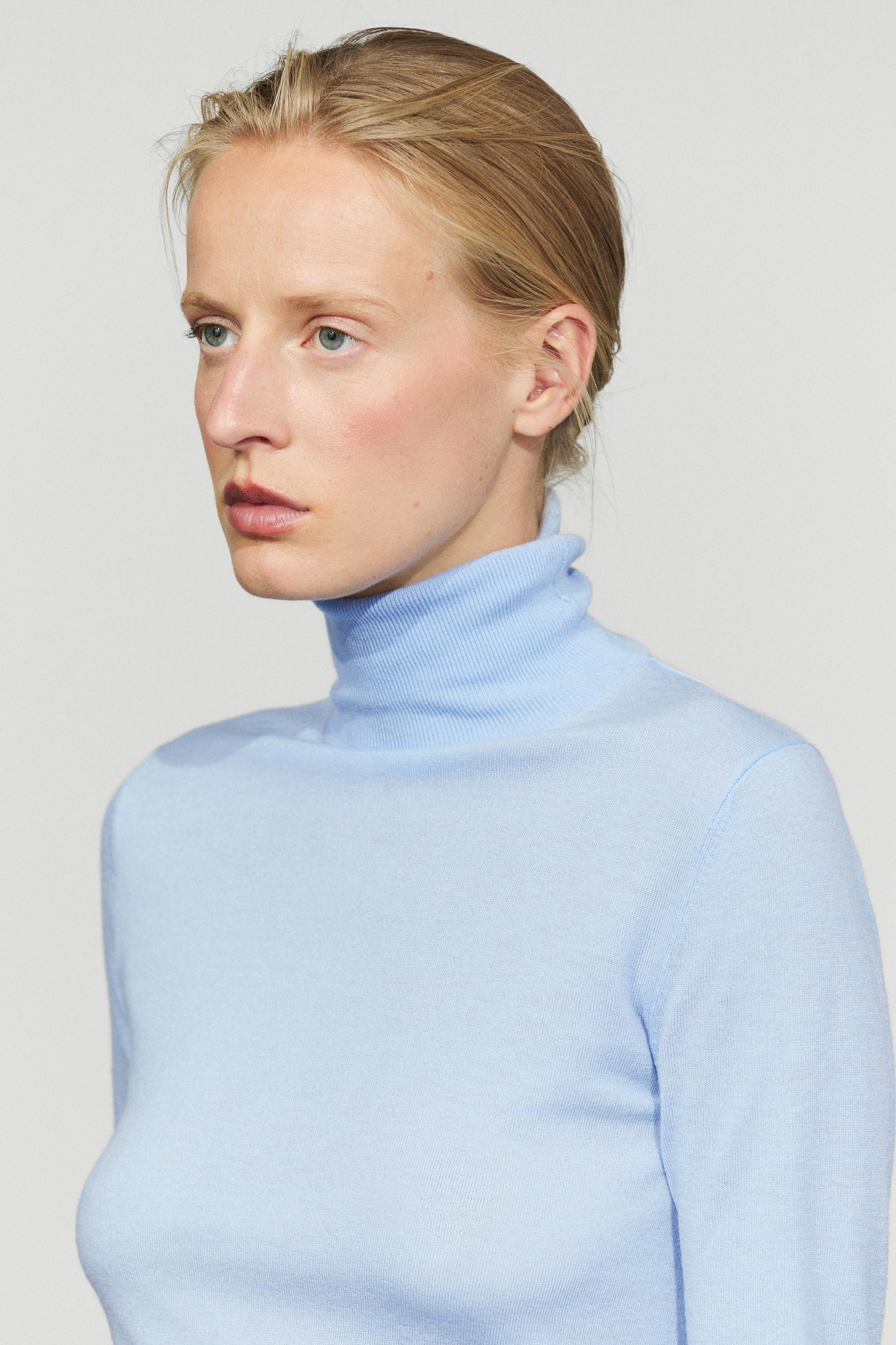 Wool-blend turtleneck knit sweater - SKY BLUE
