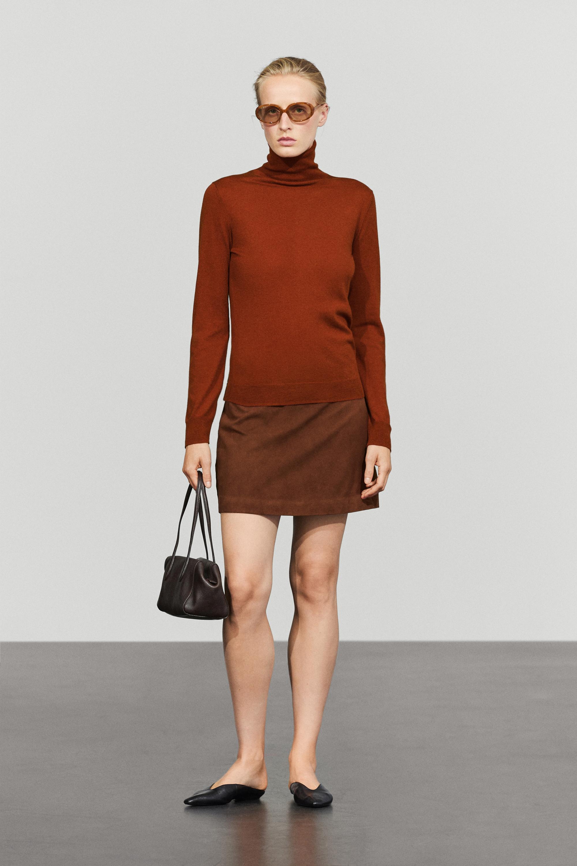 Wool-blend turtleneck knit sweater - COPPER