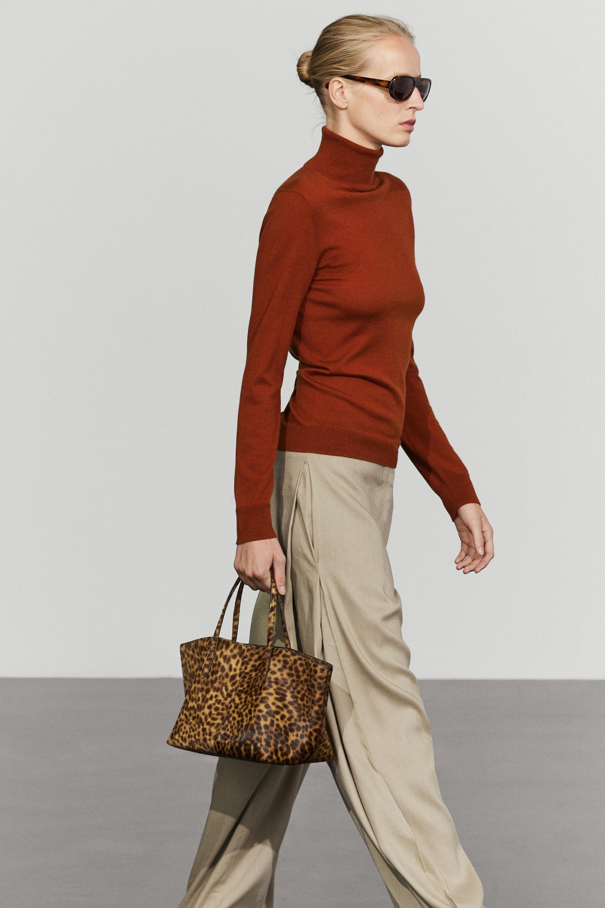 Wool-blend turtleneck knit sweater - COPPER
