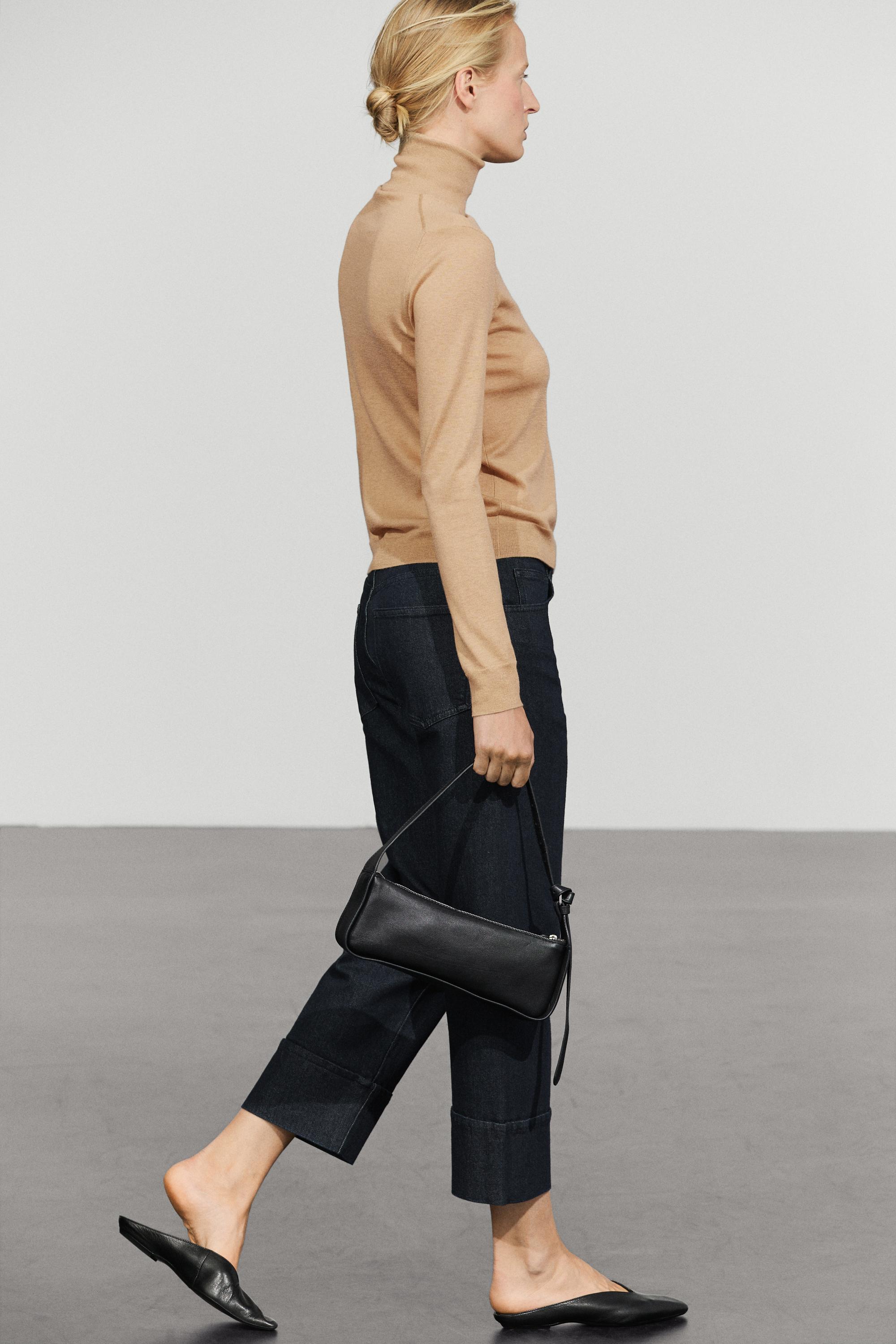 Wool-blend turtleneck knit sweater - CAMEL