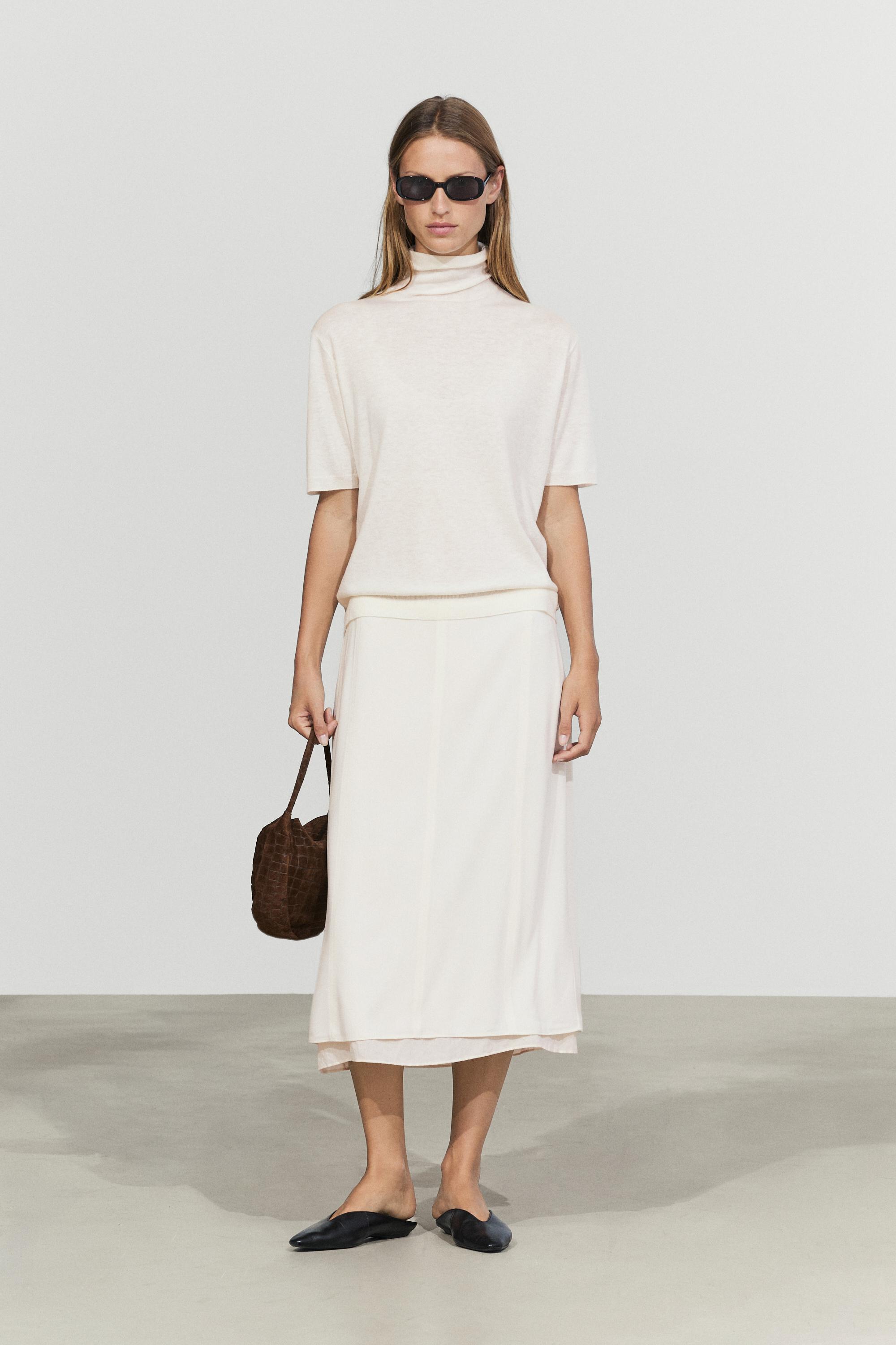 Wool blend turtleneck knit sweater - CREAM