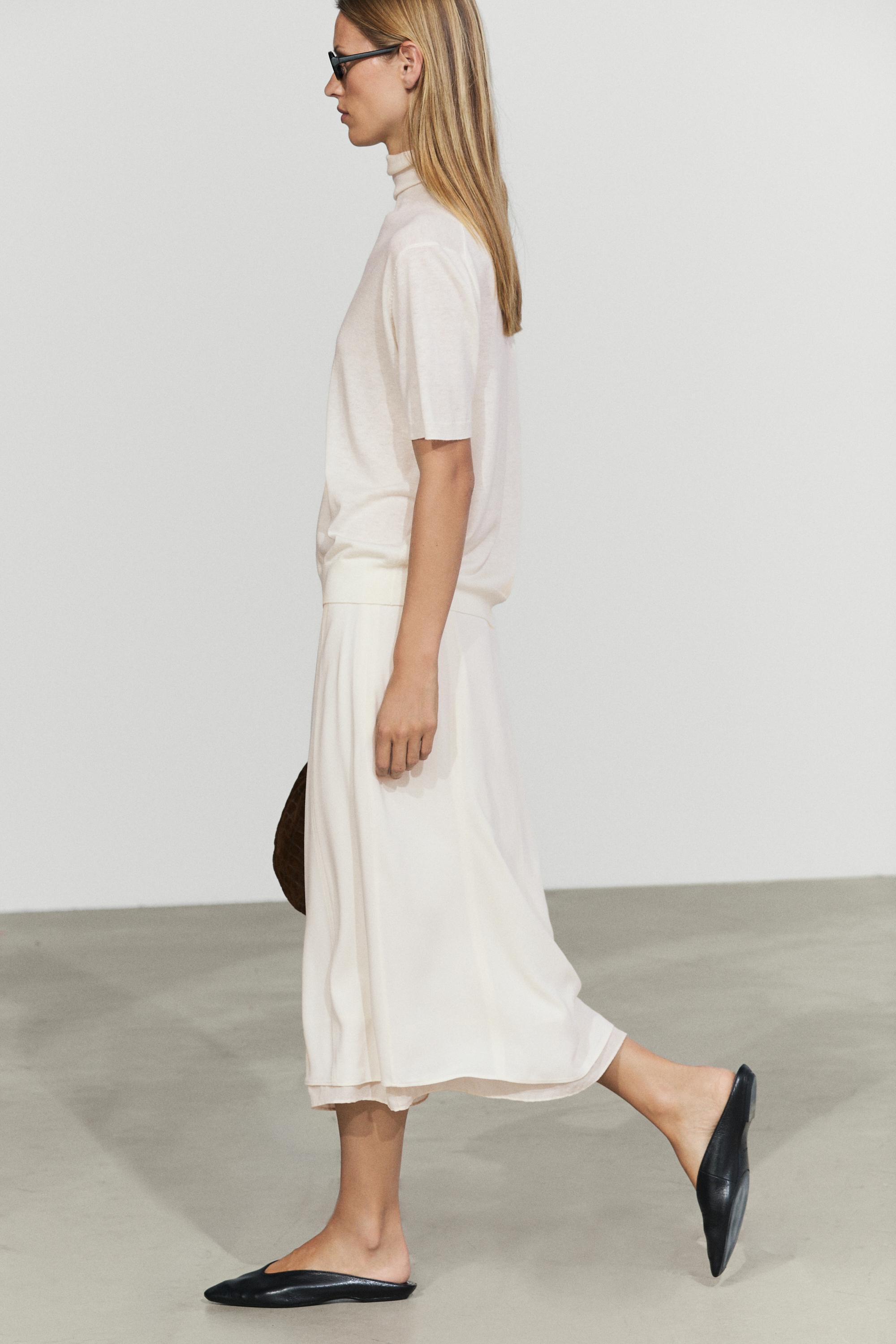 Wool blend turtleneck knit sweater - CREAM