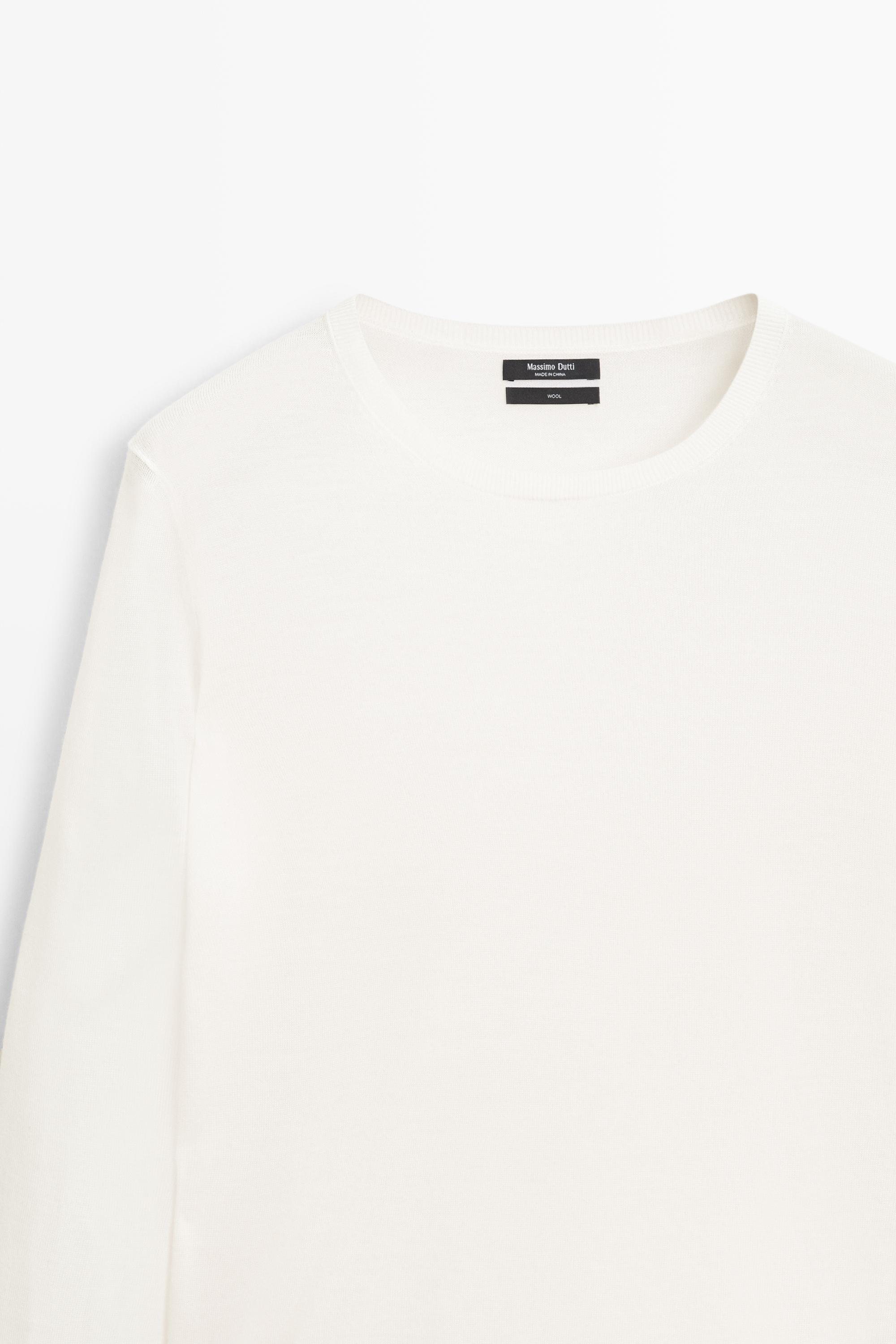 100% wool knit round neck sweater - CREAM