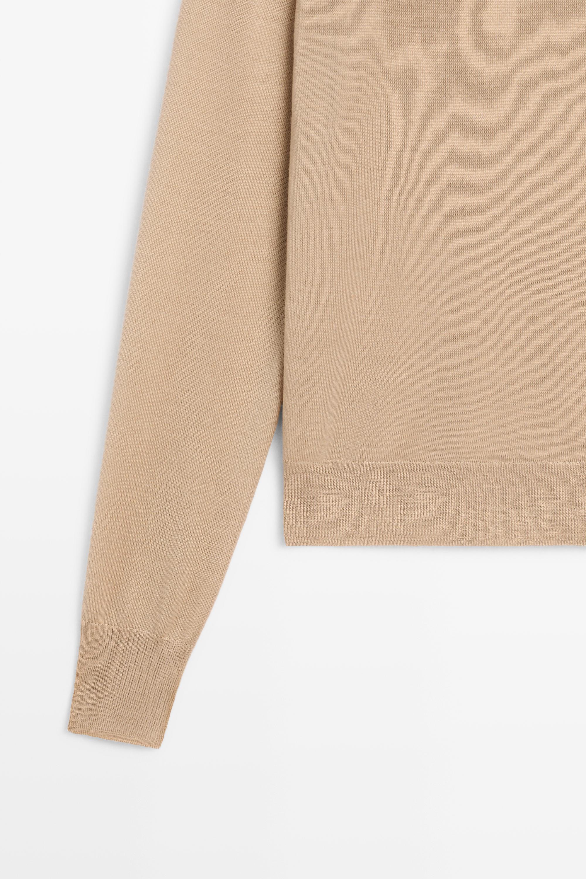 100% wool knit round neck sweater - CAMEL