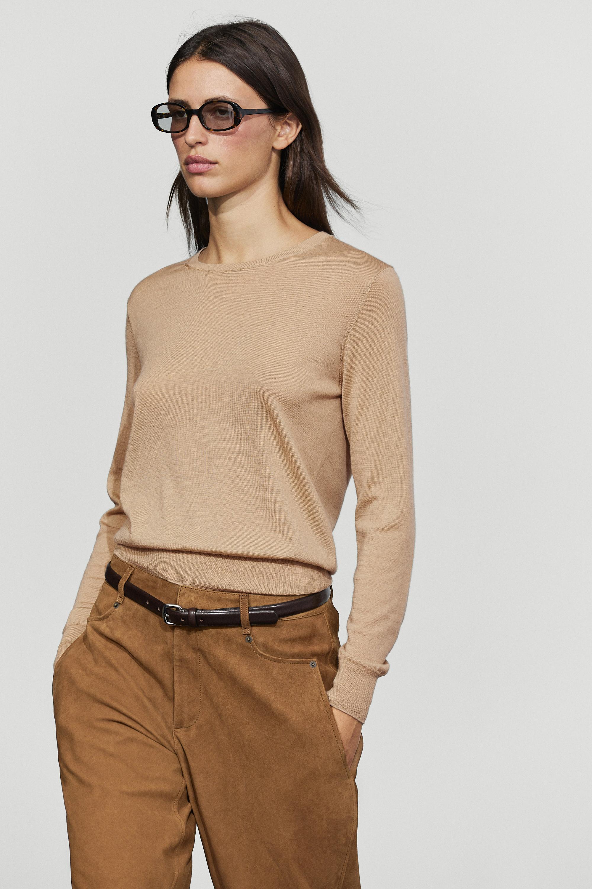 100% wool knit round neck sweater - CAMEL
