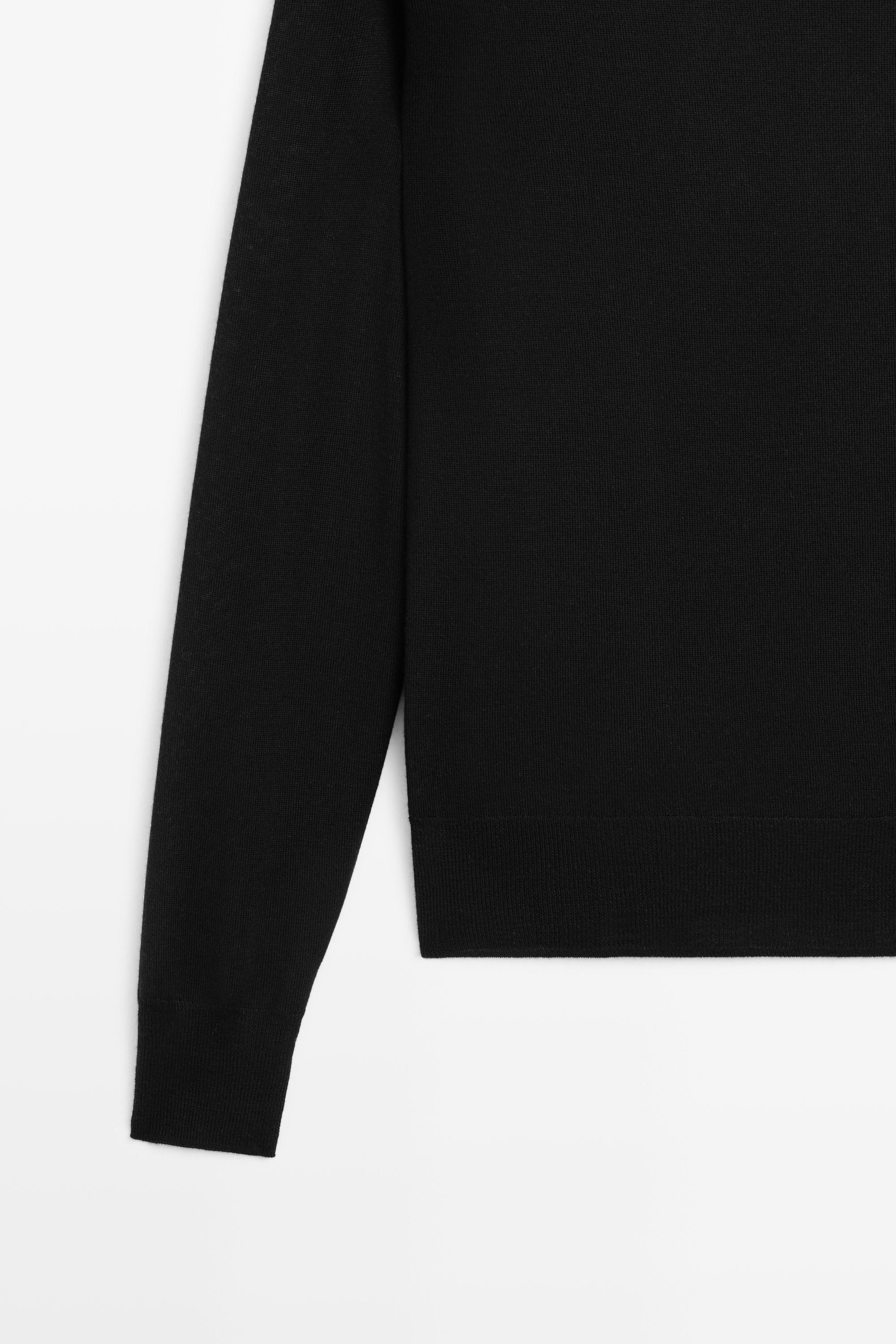 100% wool knit round neck sweater - BLACK