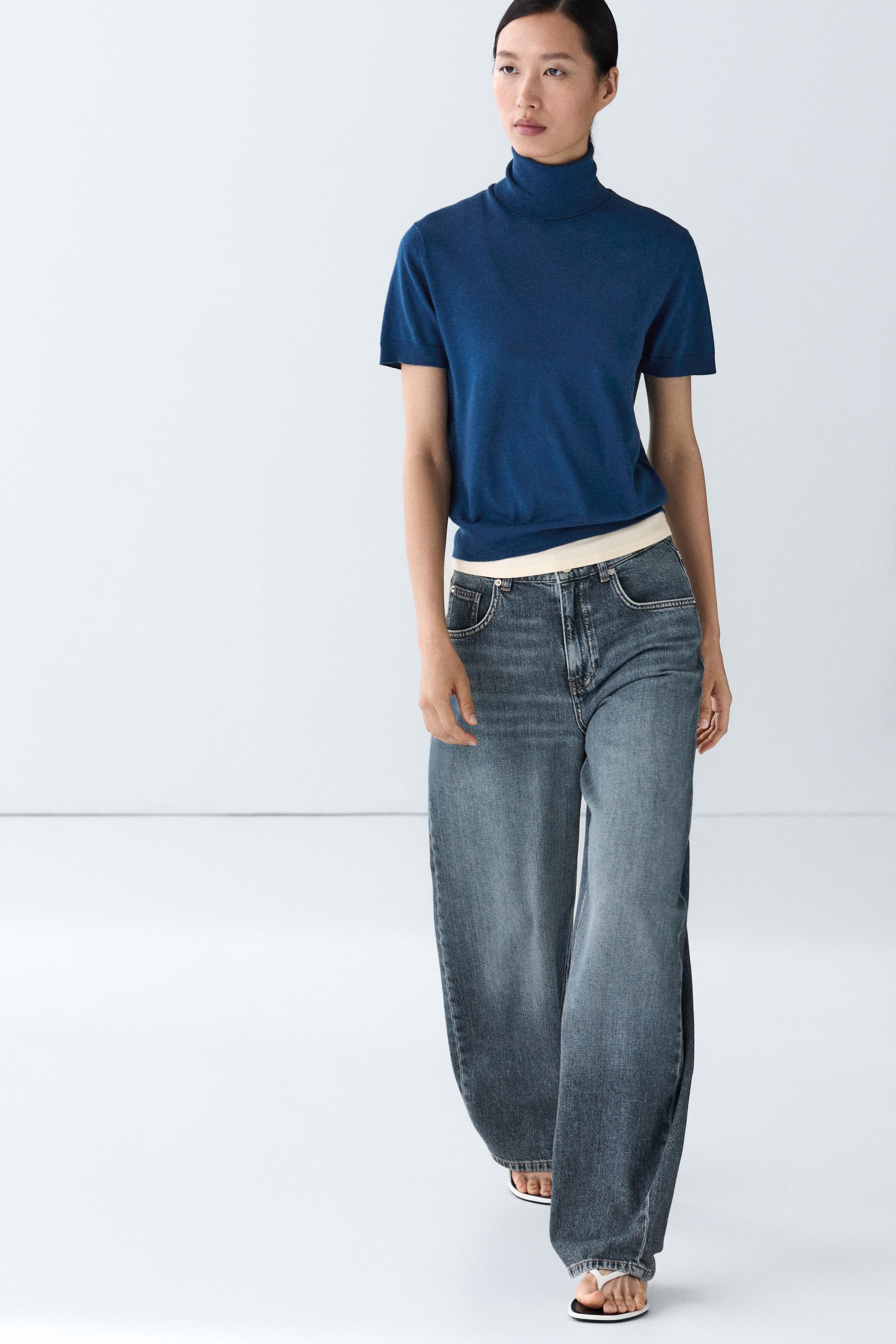 Turtleneck knit sweater - DEEP BLUE