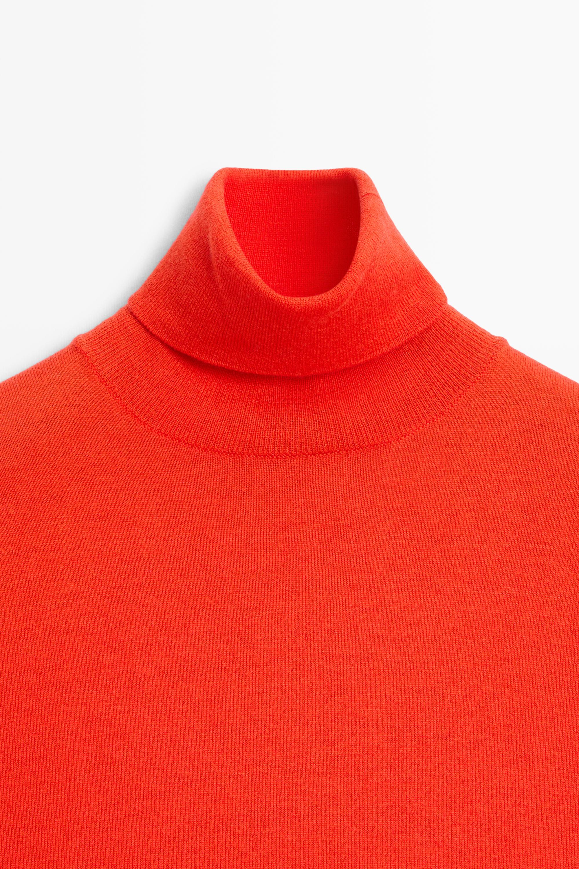Turtleneck knit sweater - ORANGE