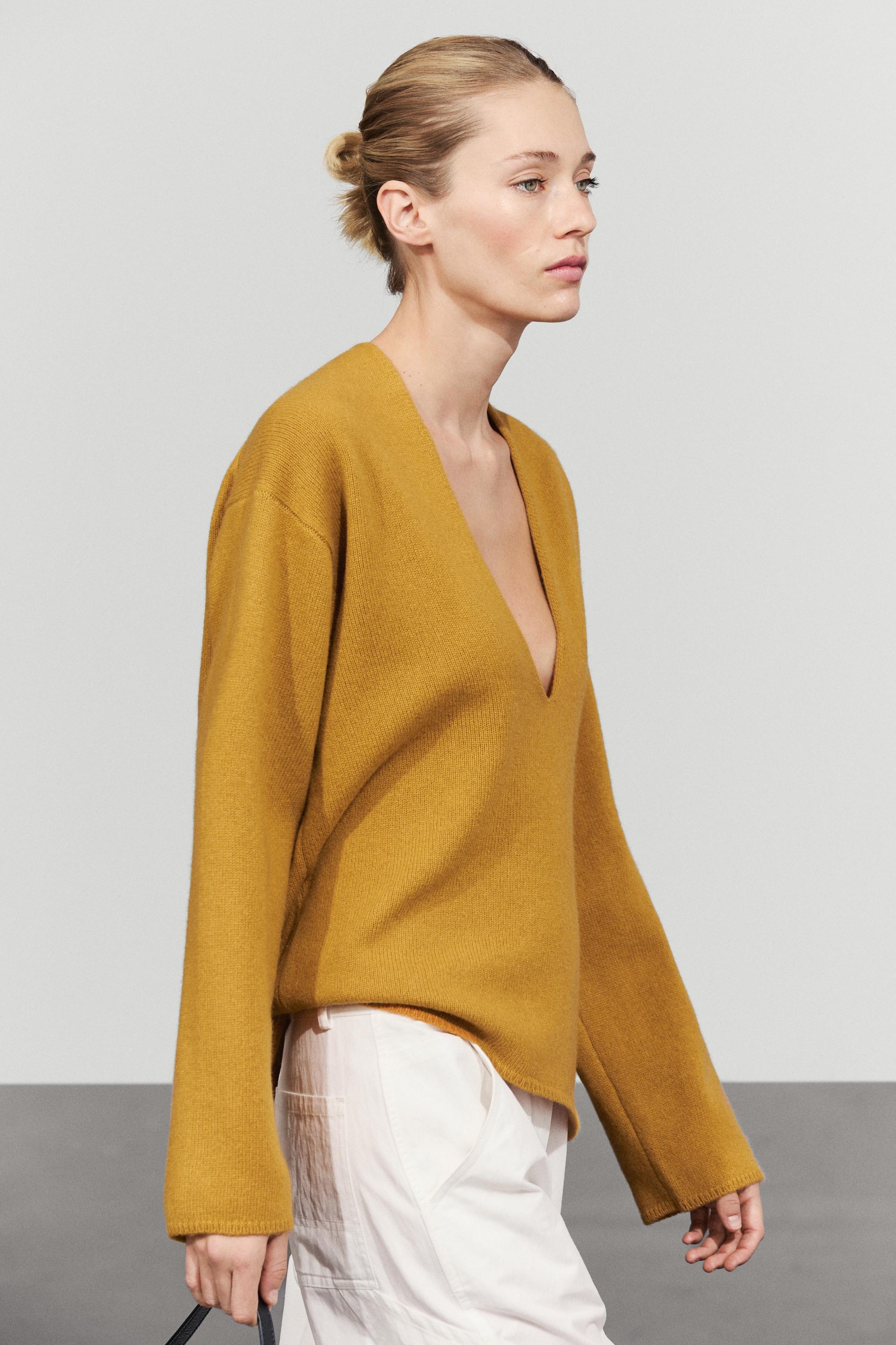 Long-line knit sweater with neckline detail - MUSTARD YELLOW
