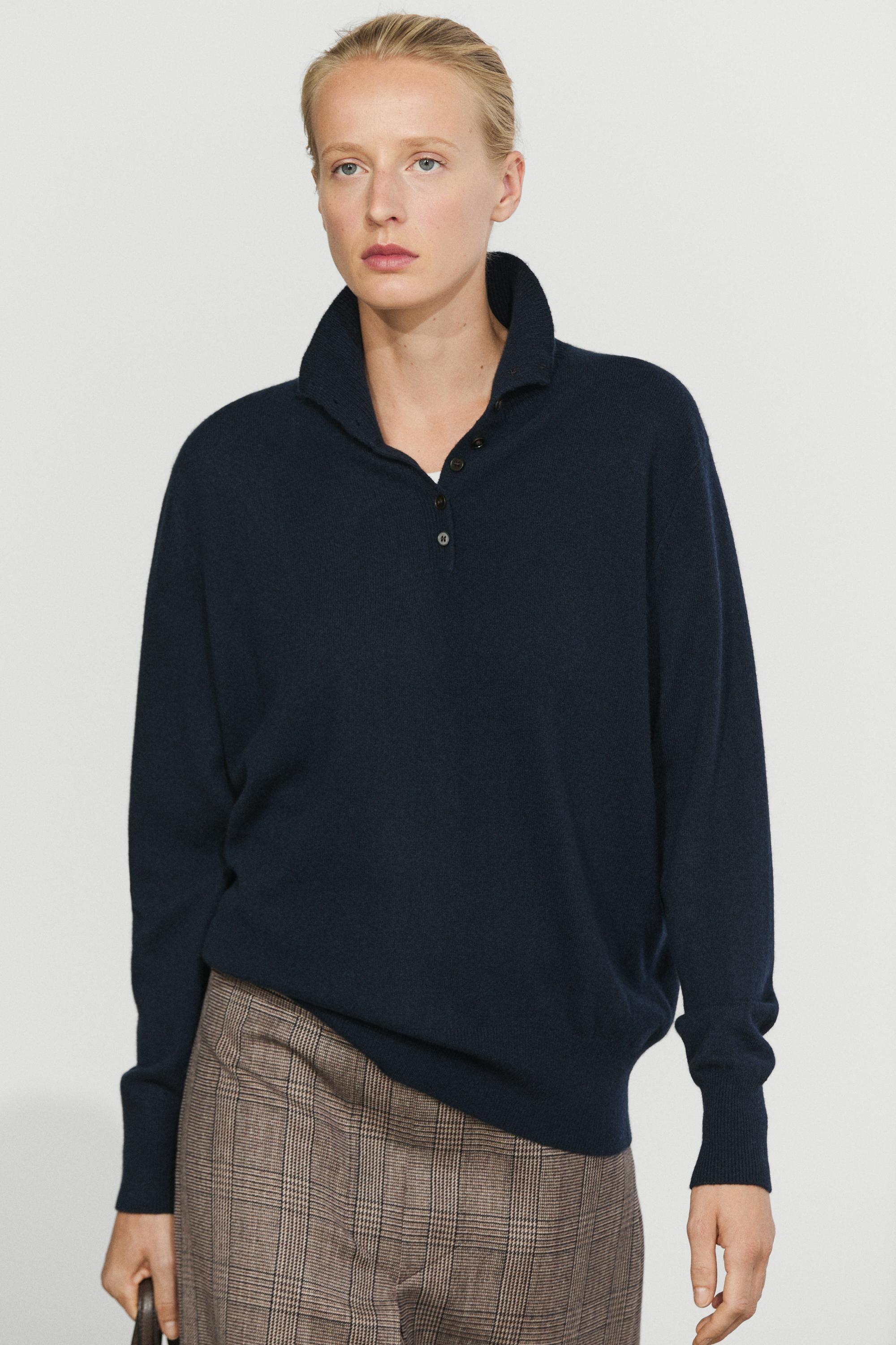 High neck knit sweater with button detail - NAVY BLUE