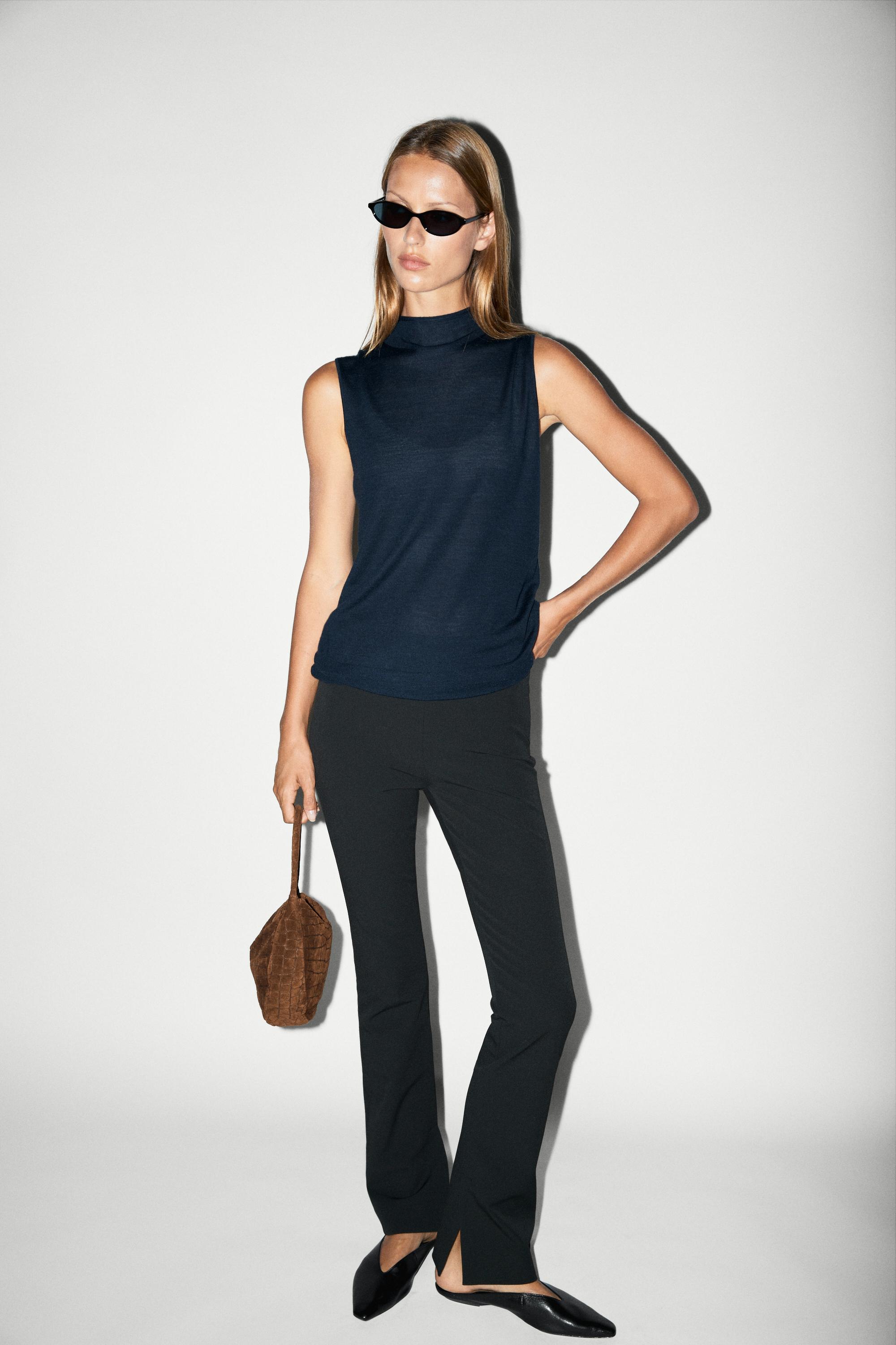100% wool mock turtleneck knit top - BLUE
