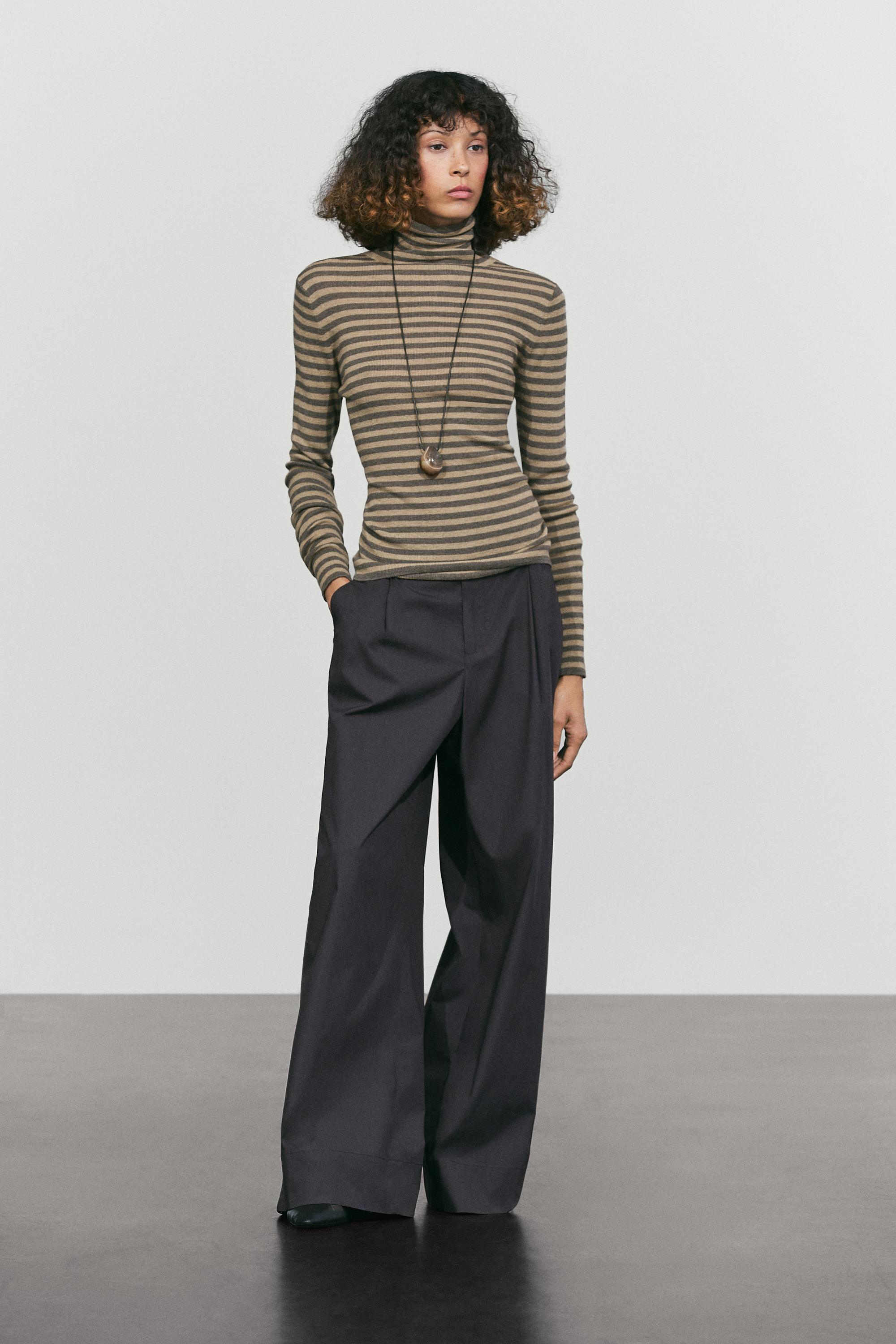 Striped turtleneck knit sweater - MOLE BROWN