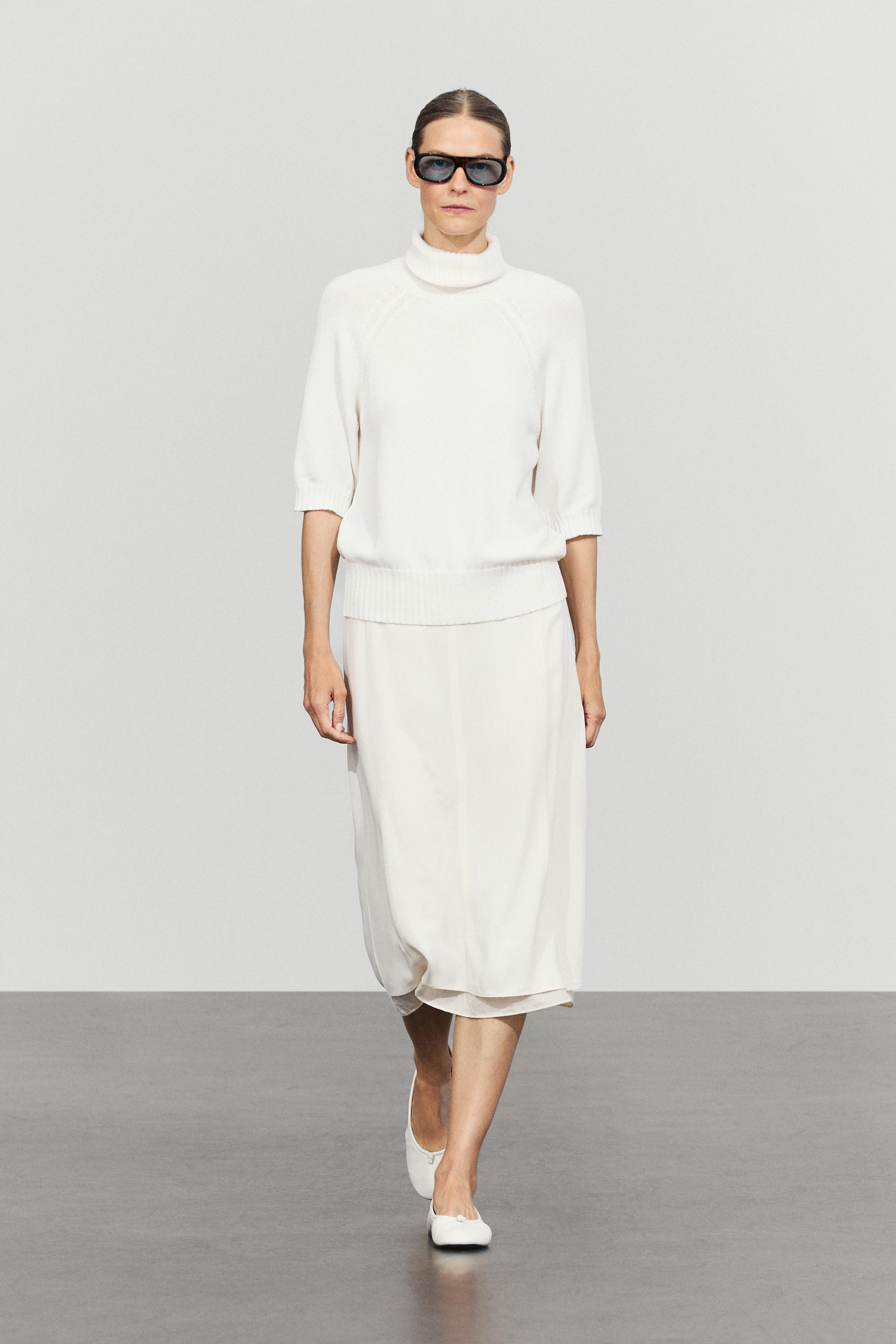 Turtleneck knit sweater - WHITE