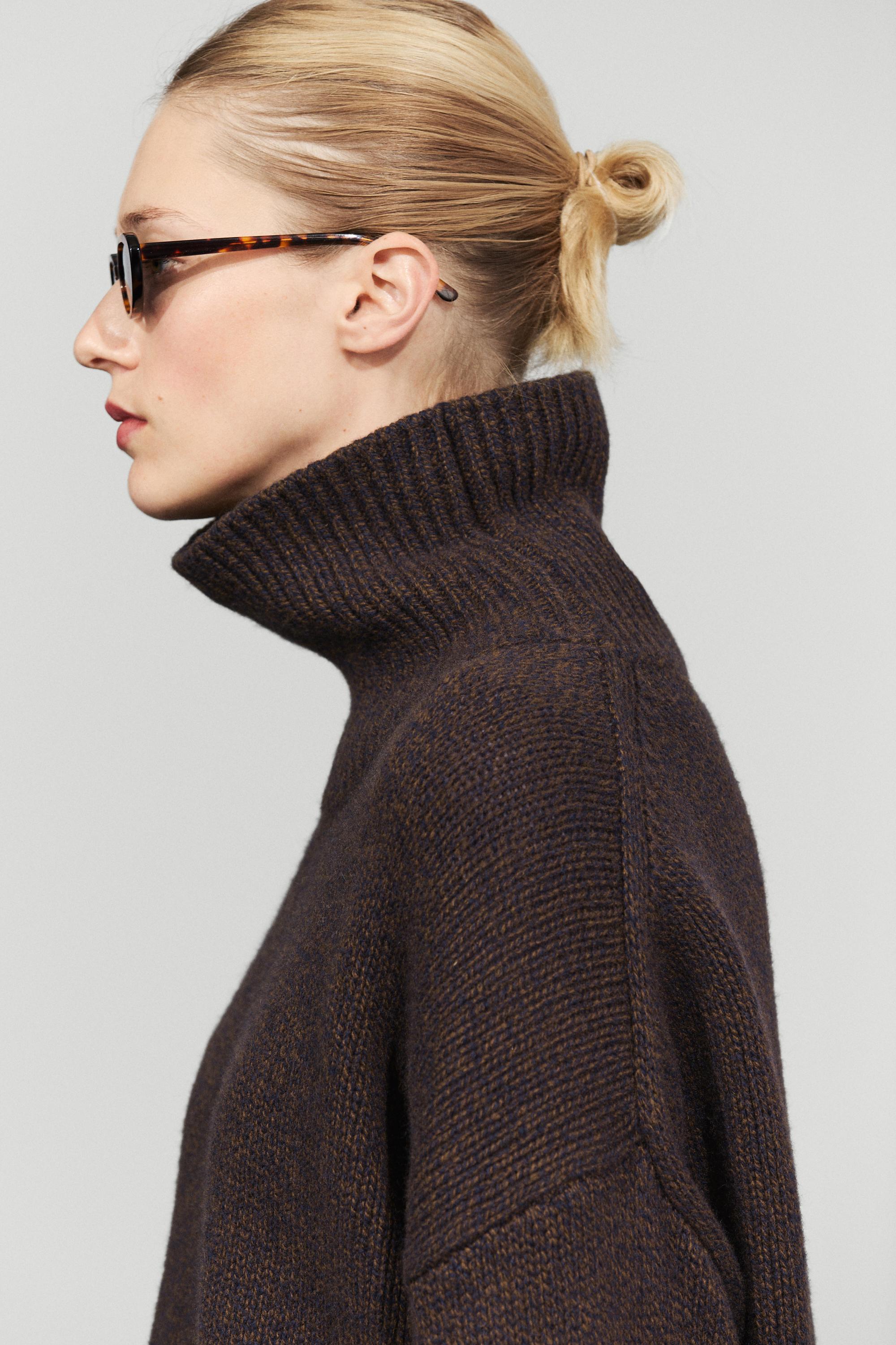 100% wool oversize knit sweater - BROWN