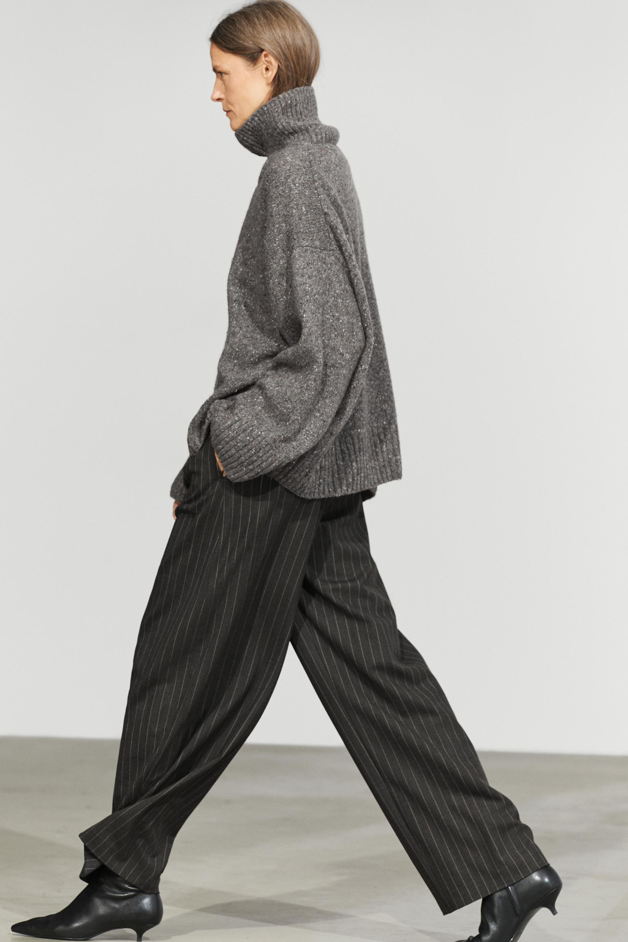Wool blend turtleneck knit sweater - GREY
