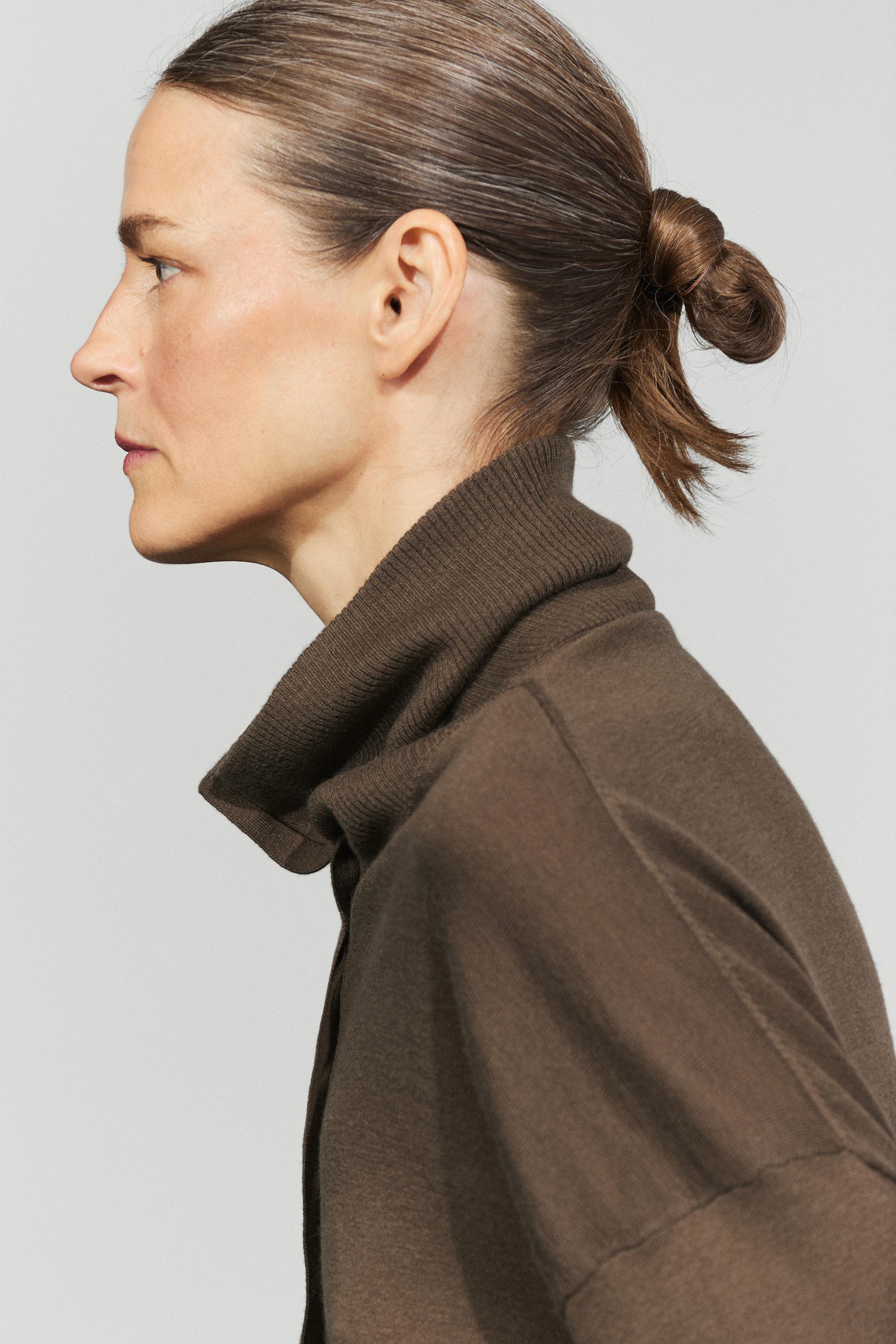Turtleneck cardigan with button detail - KHAKI