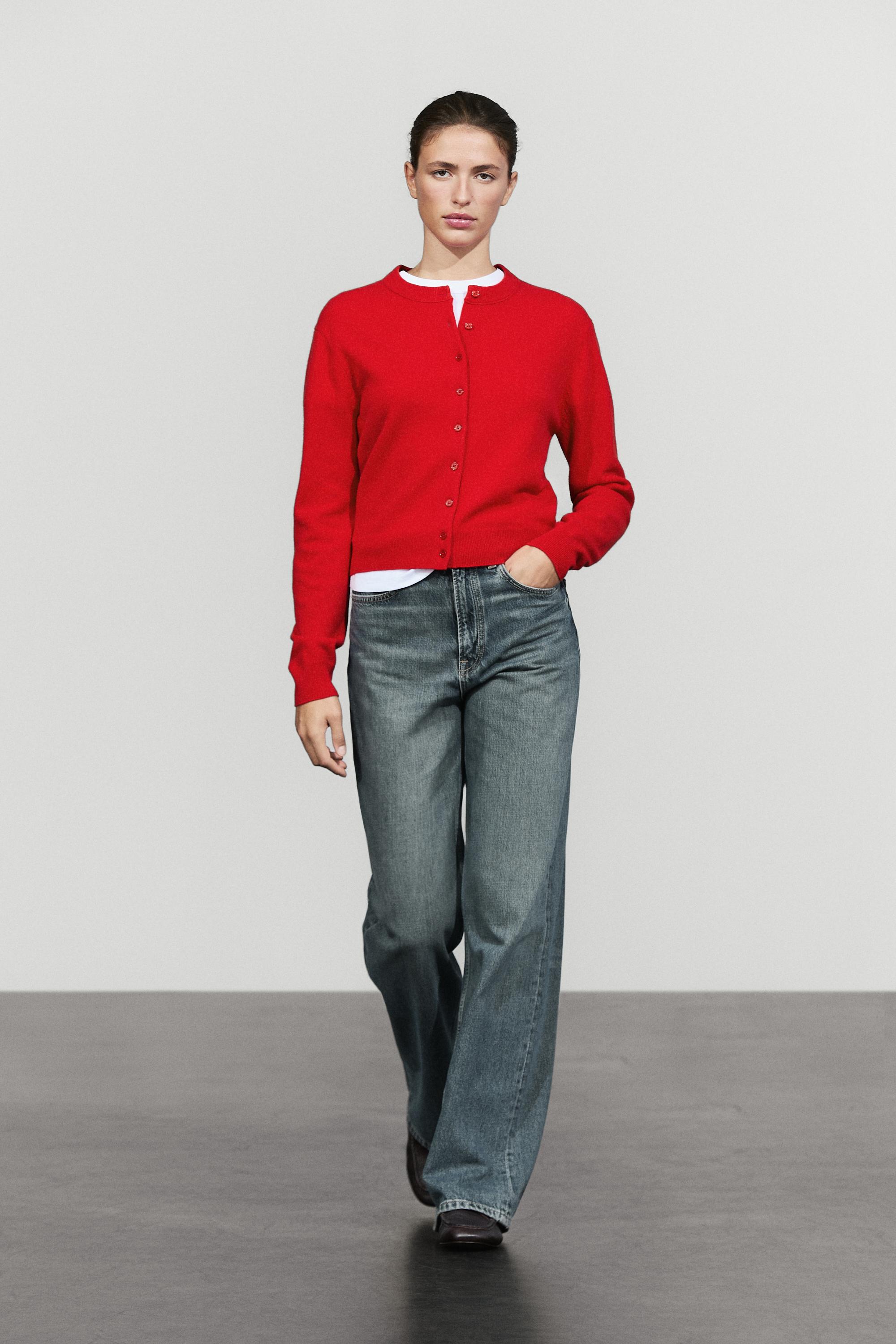 Knit cardigan with button detail - RED